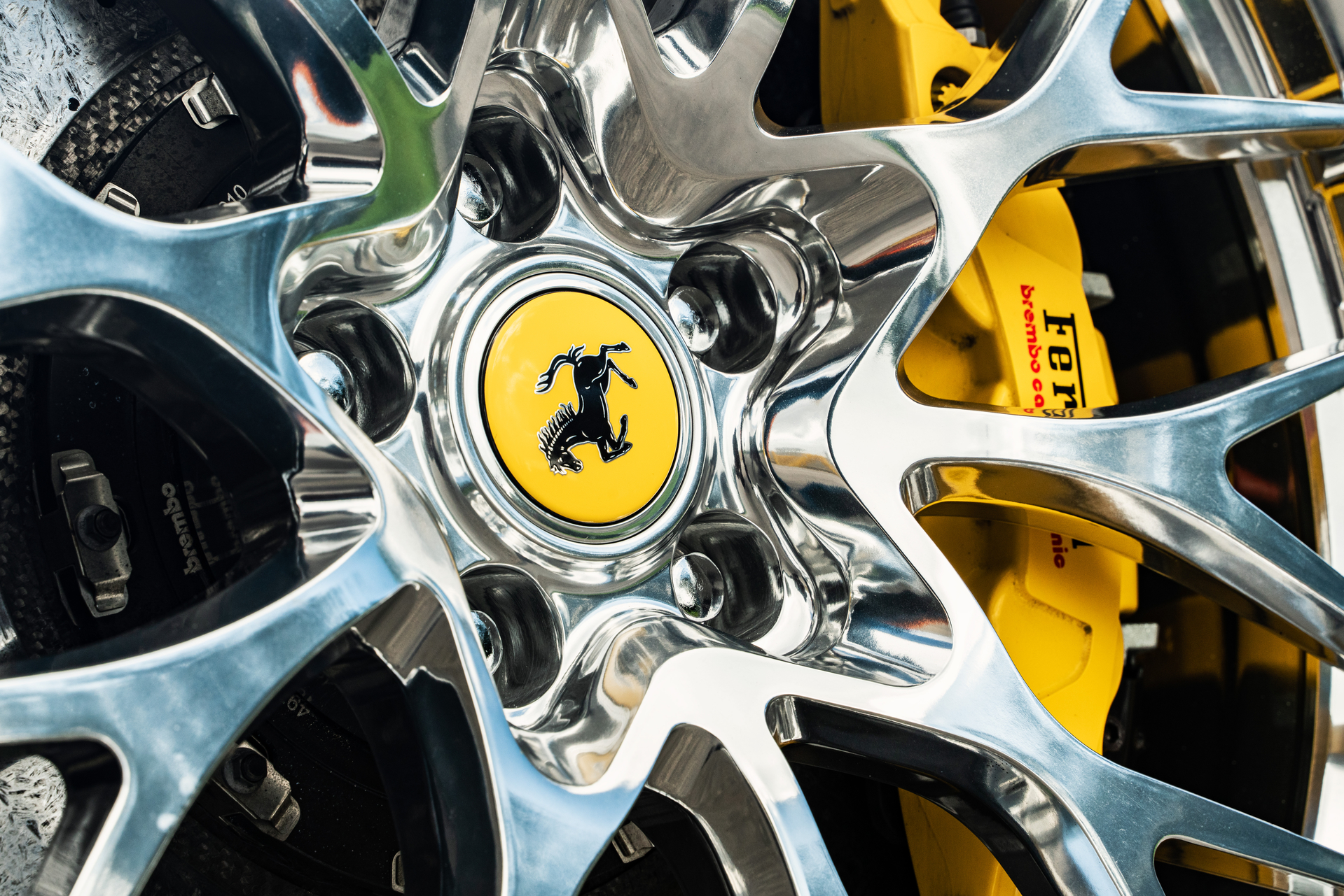 Ferrari F8 Corsa Blue on HRE 520 Polished