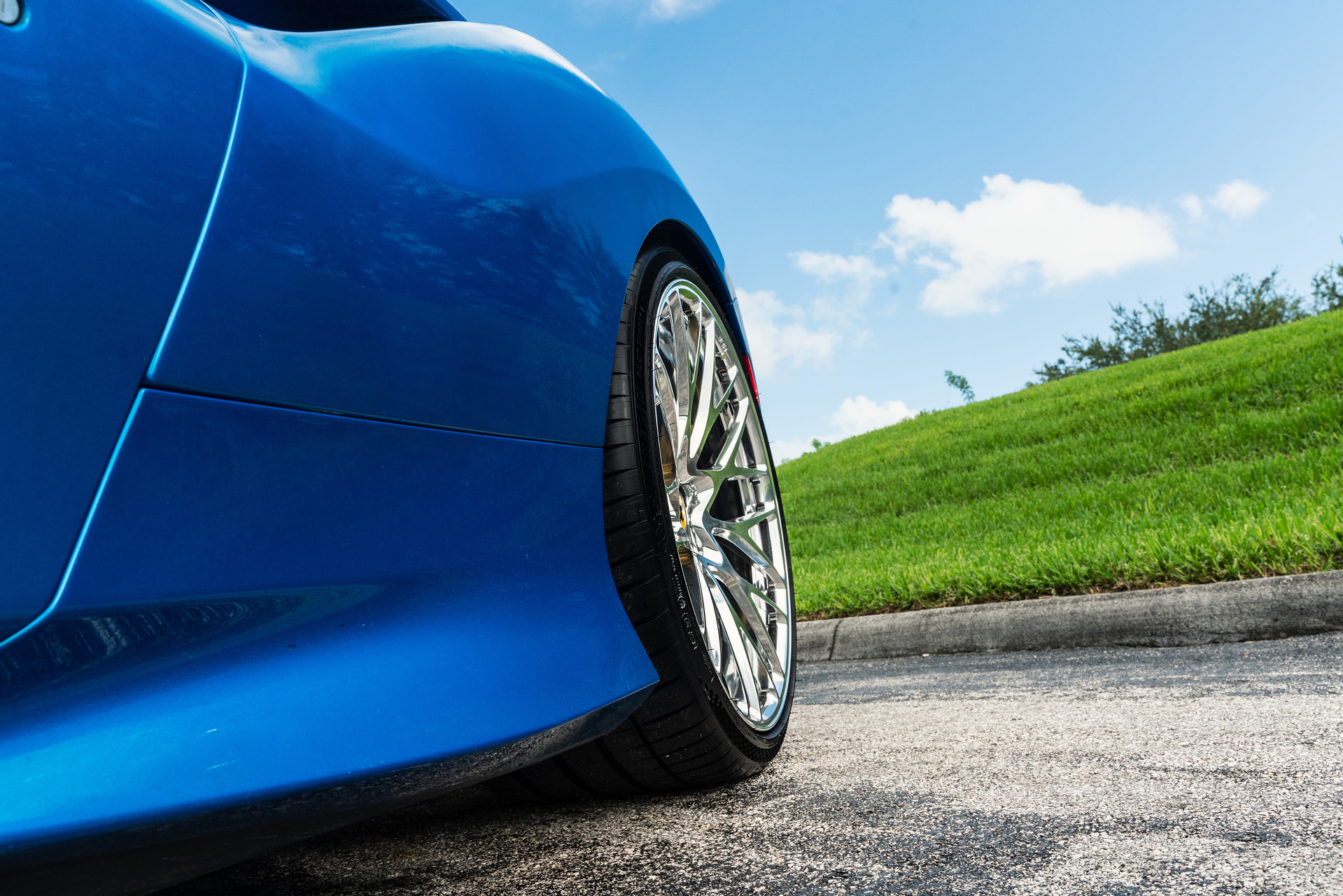Ferrari F8 Corsa Blue on HRE 520 Polished
