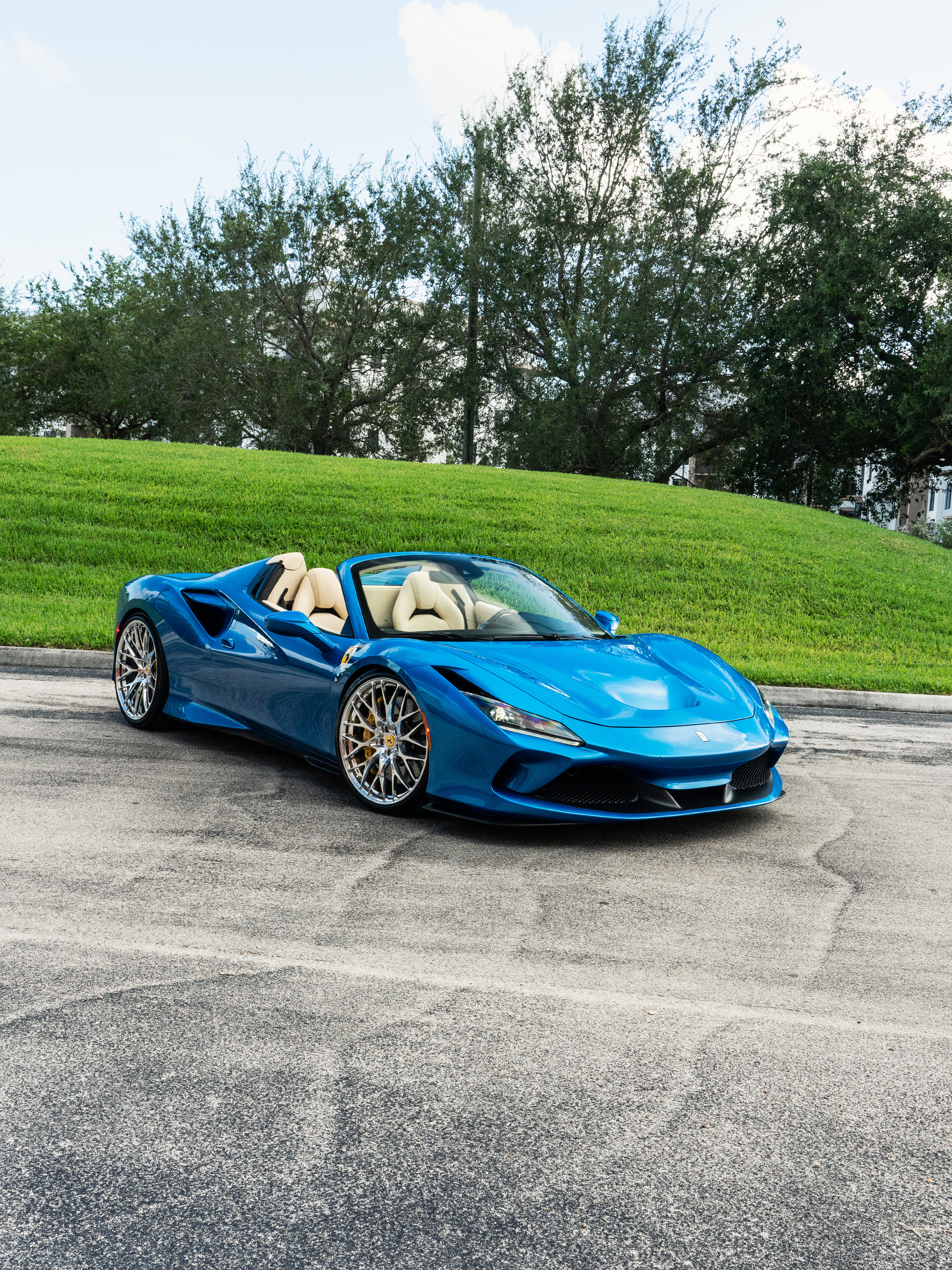 Ferrari F8 Corsa Blue on HRE 520 Polished