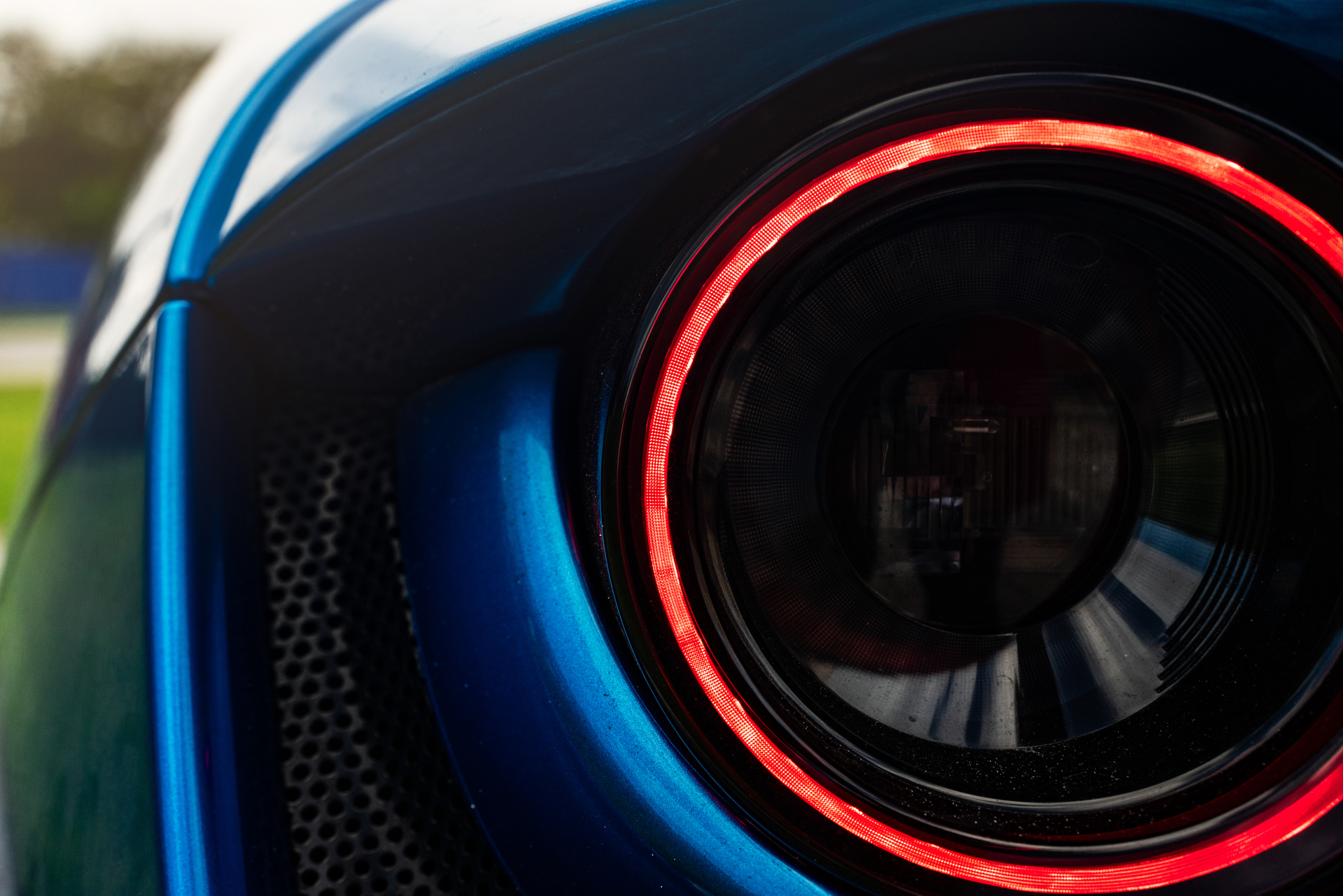 Ferrari F8 Corsa Blue on HRE 520 Polished