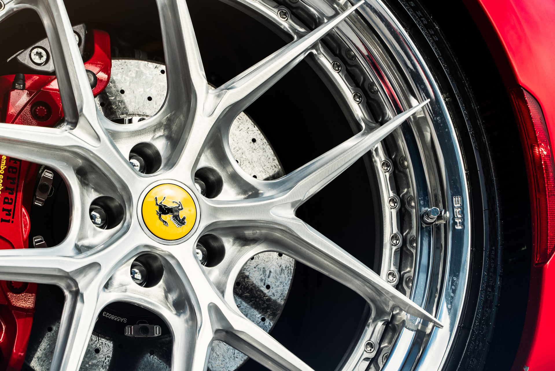 Ferrari SF90 on HRE S101SC