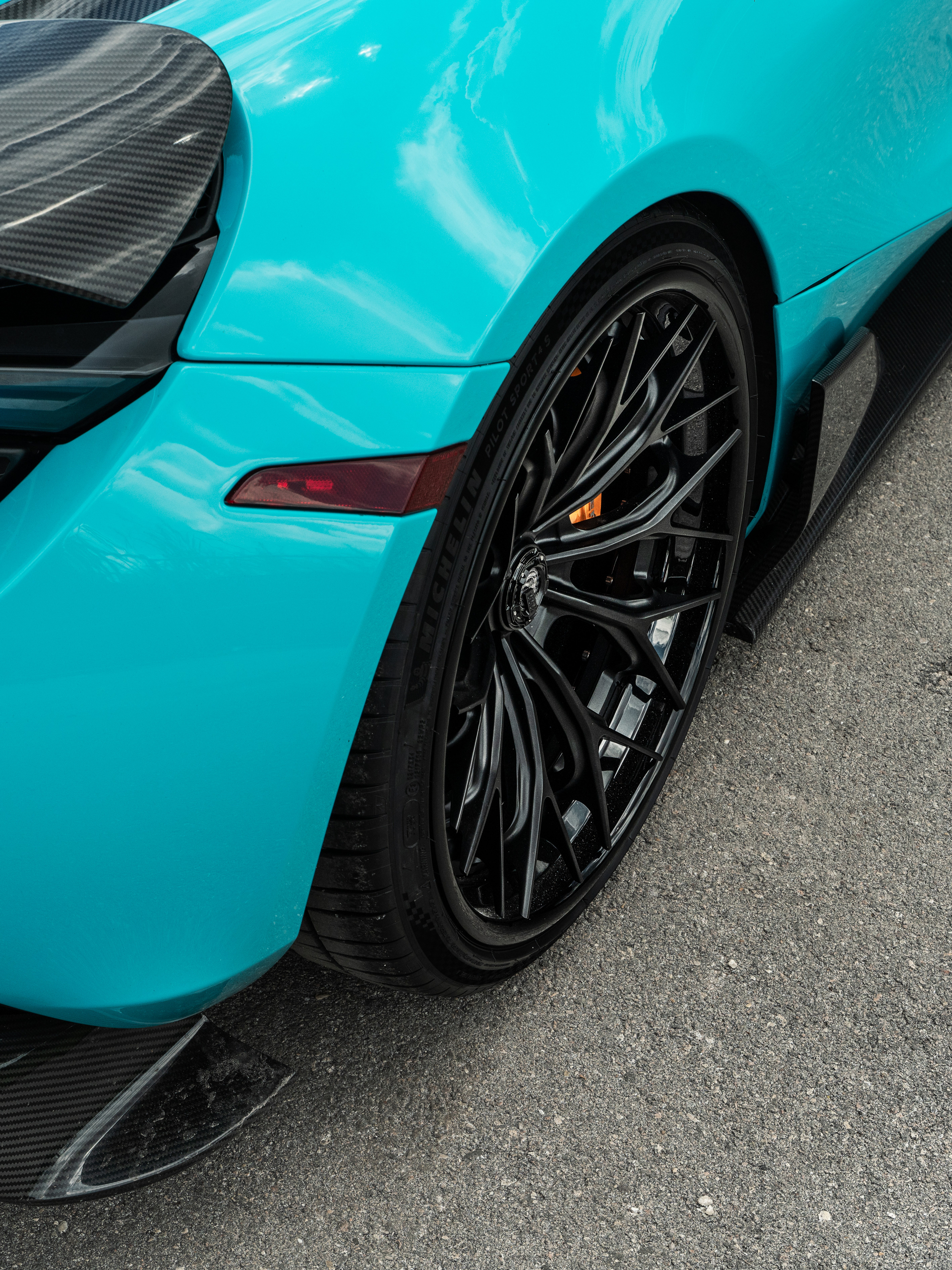 McLaren 720 Spider on 1886 Wheels