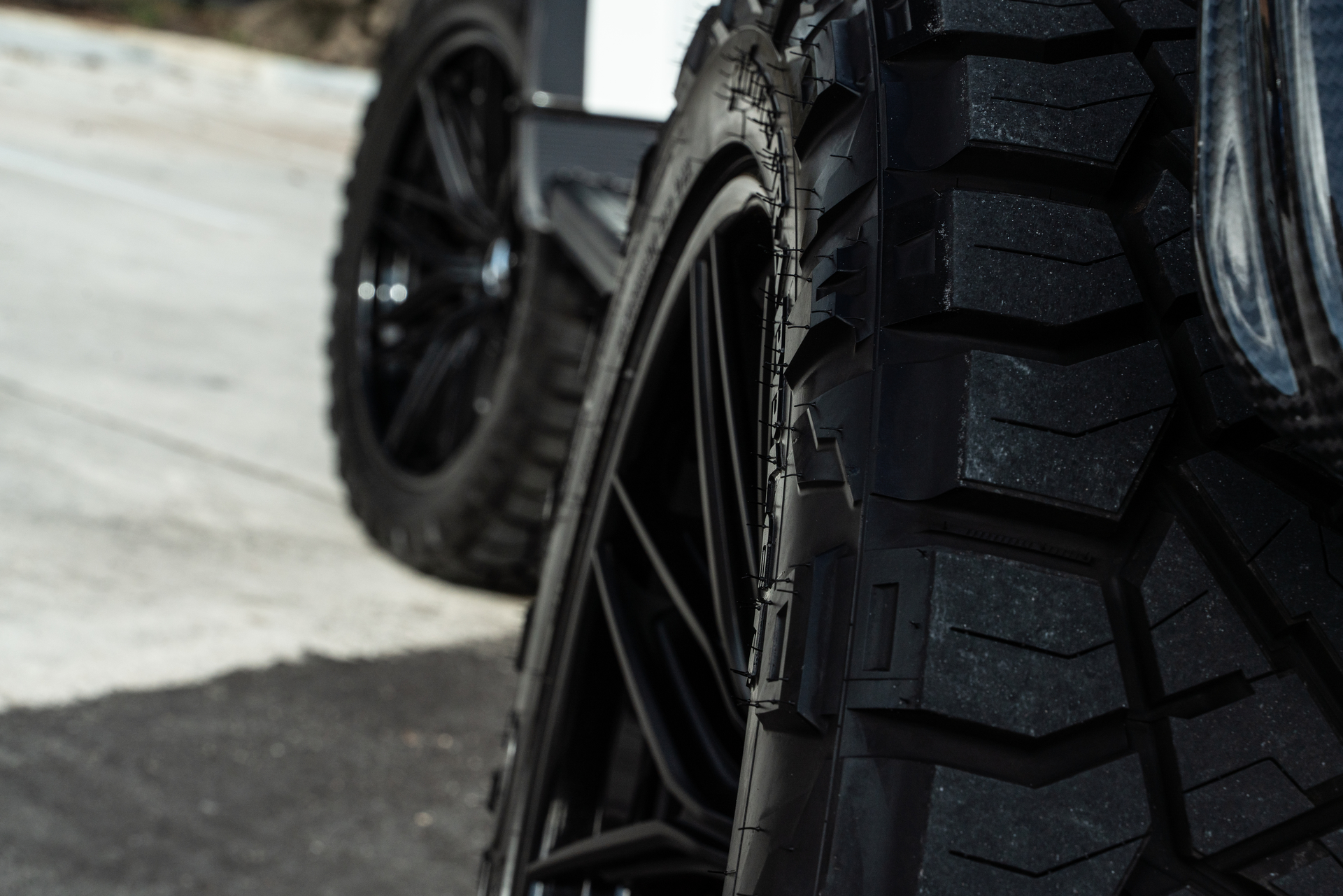 Mercedes G63 on 1886 Wheels