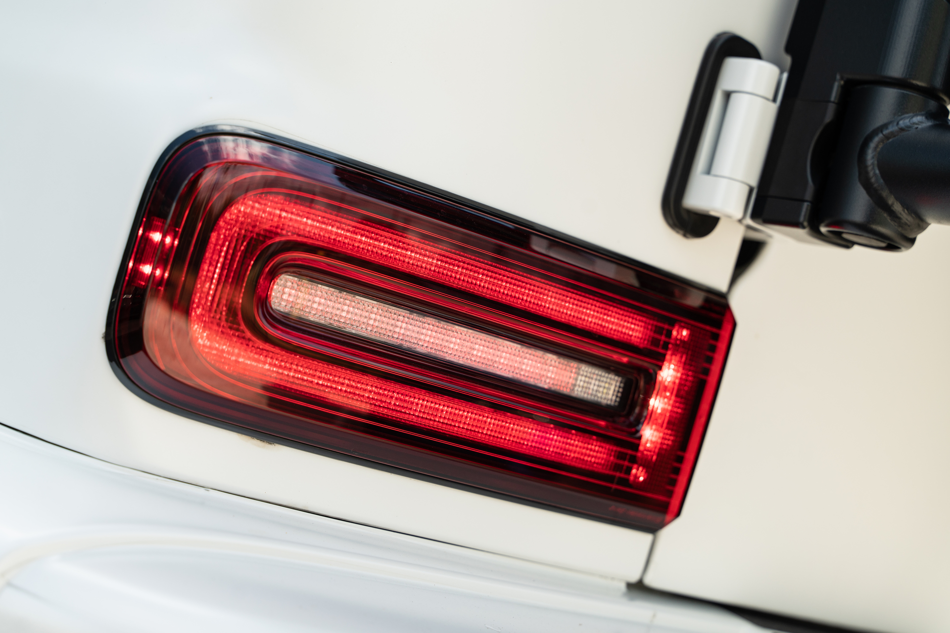 Mercedes G63 on 1886 Wheels