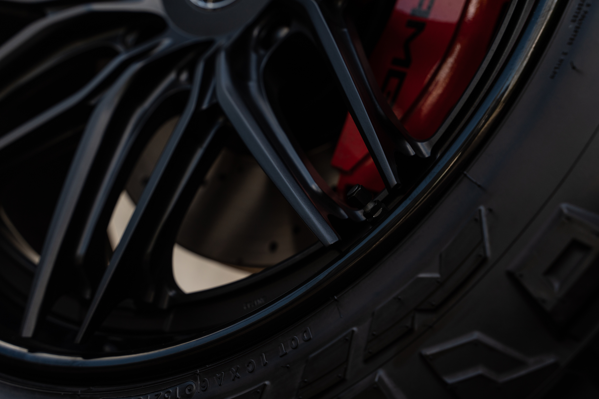 Mercedes G63 on 1886 Wheels