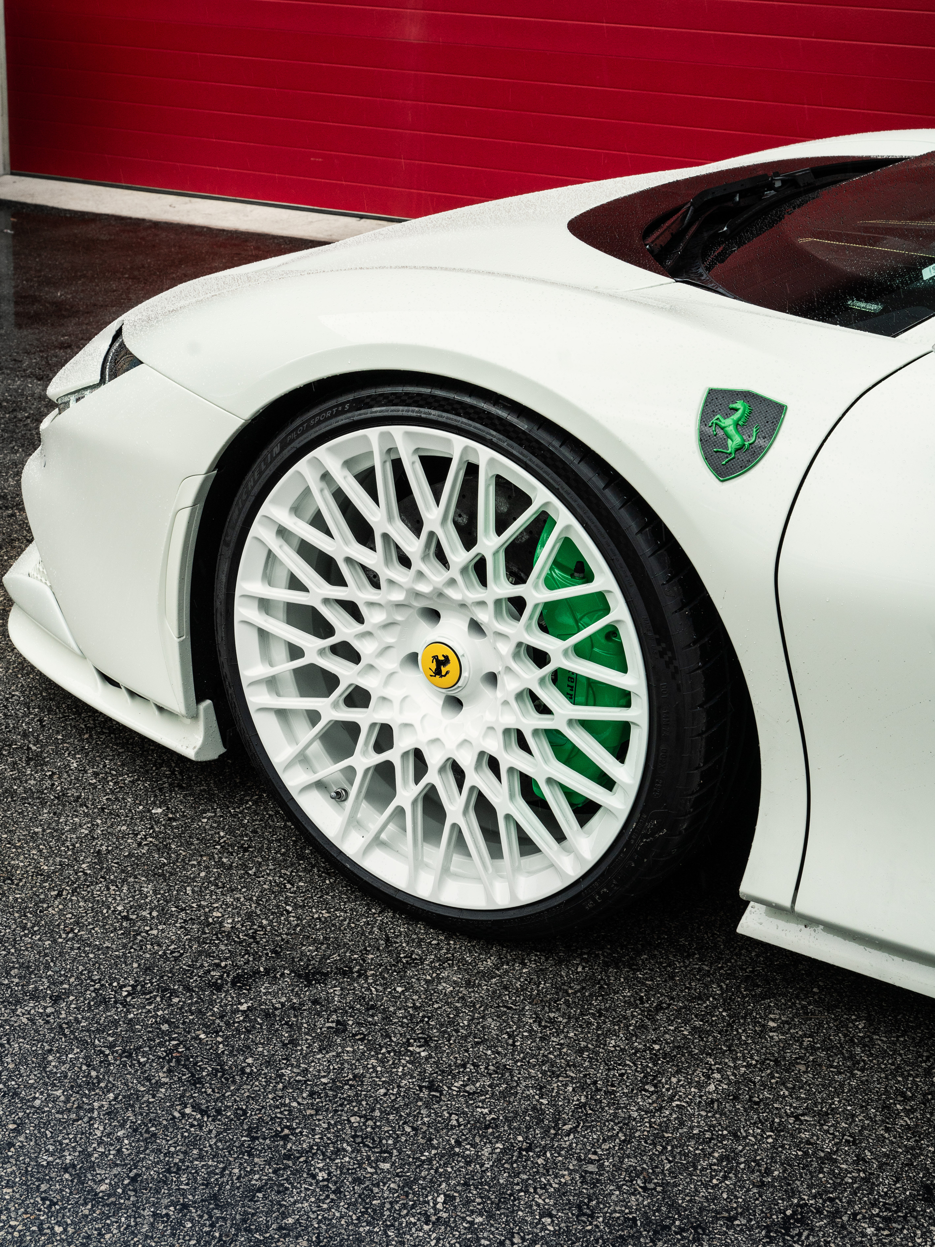 Ferrari SF90 on 1886 Wheels