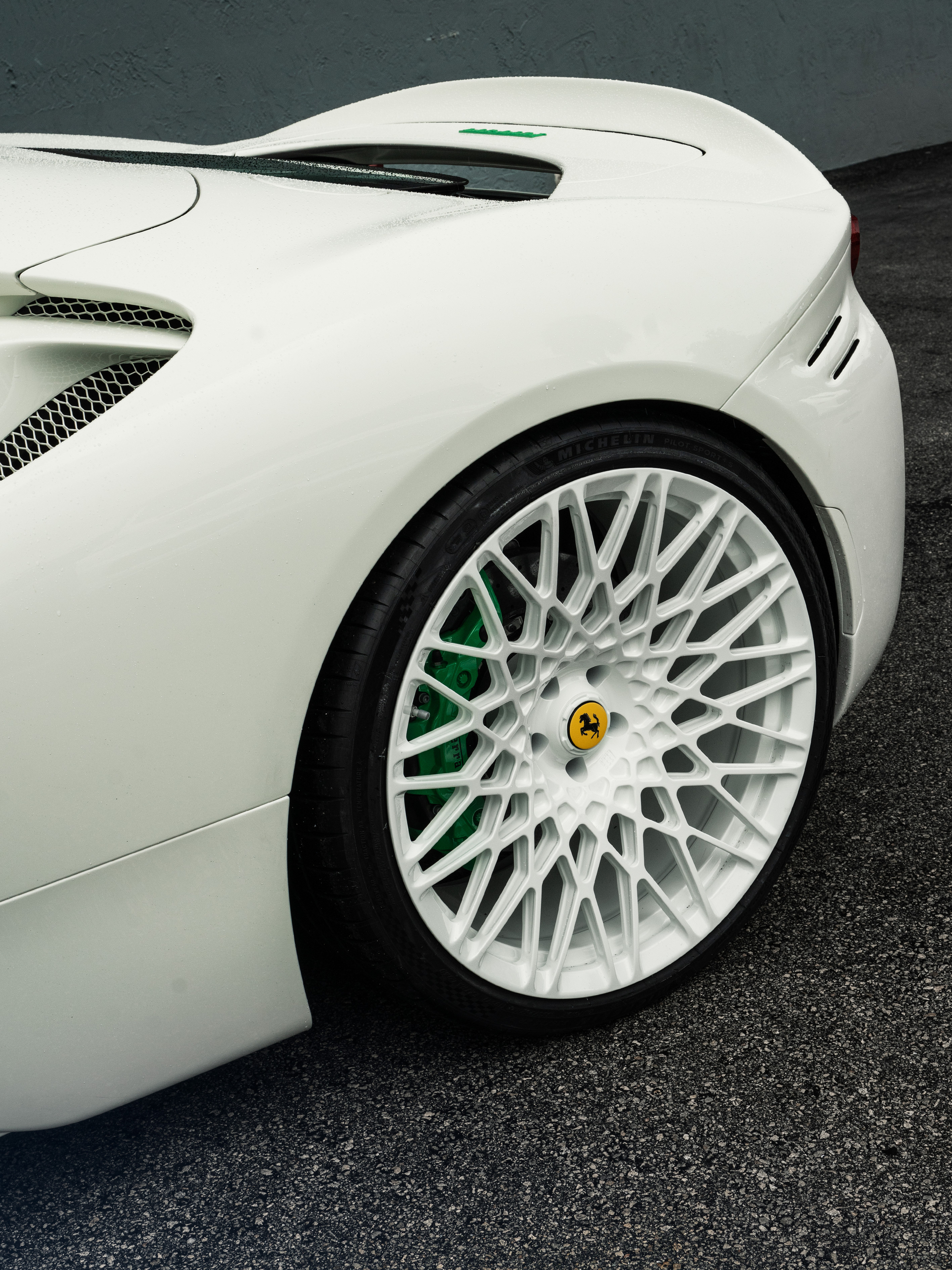 Ferrari SF90 on 1886 Wheels