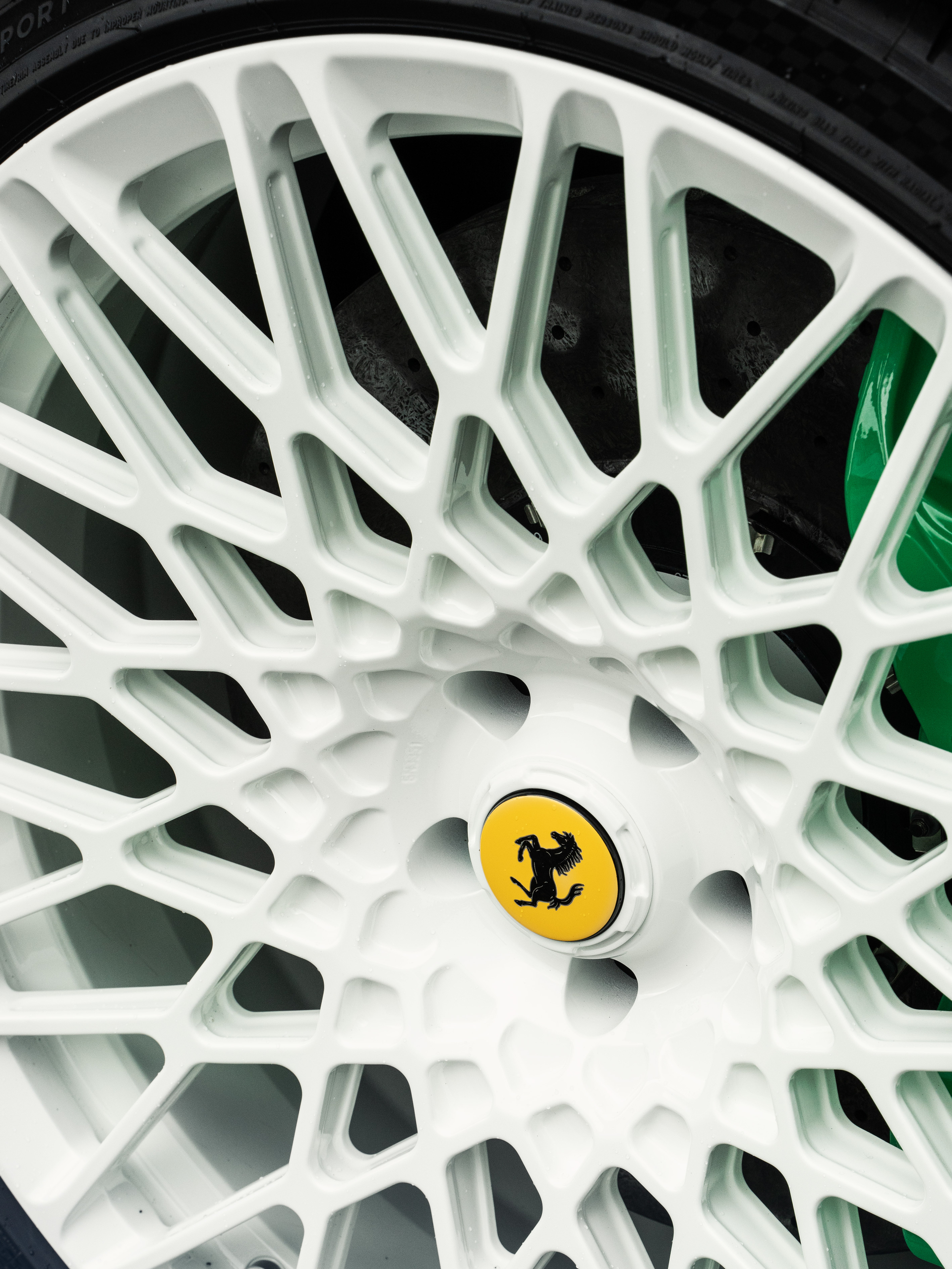 Ferrari SF90 on 1886 Wheels