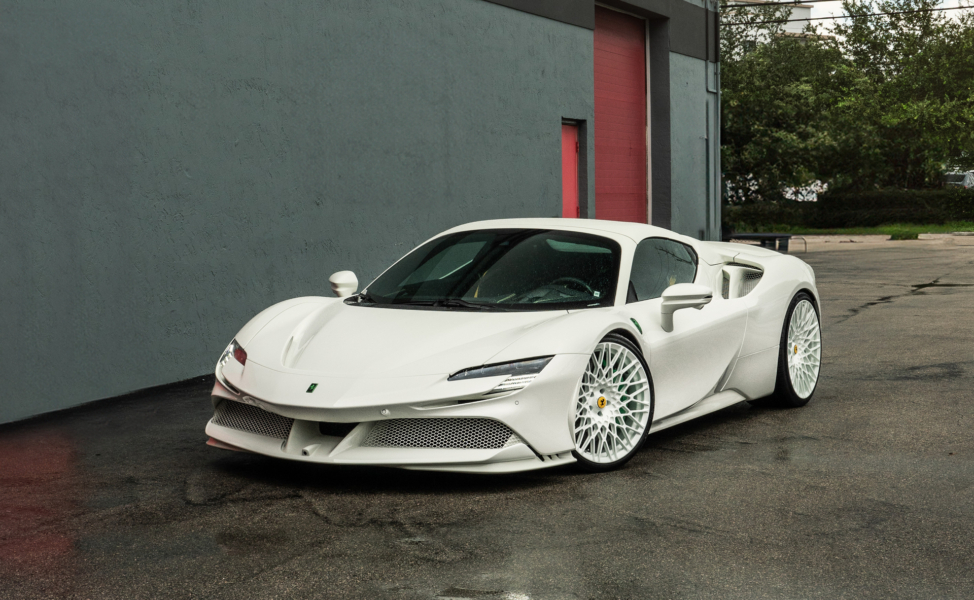 Ferrari SF90 | Bianco Avus | on 1886 S015 | Gloss White