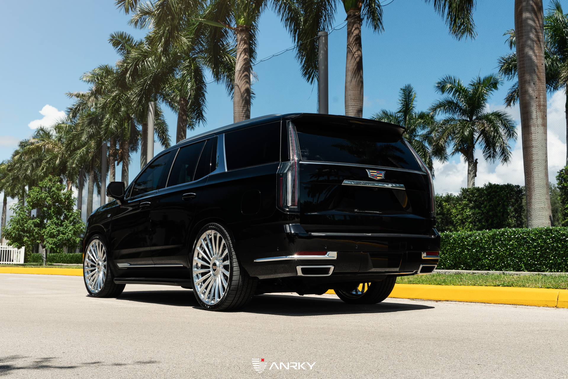 Cadillac Escalade RF|Series RF-182