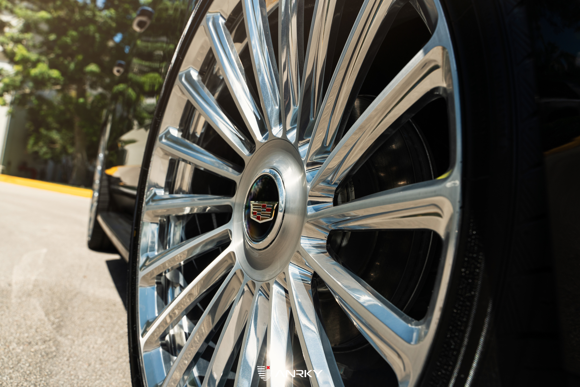 Cadillac Escalade RF|Series RF-182