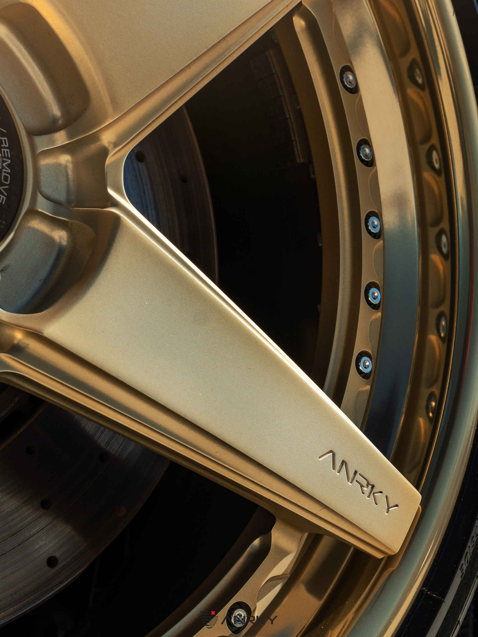 Mansory Porsche 992TT-S – RETROSeries RS5.3