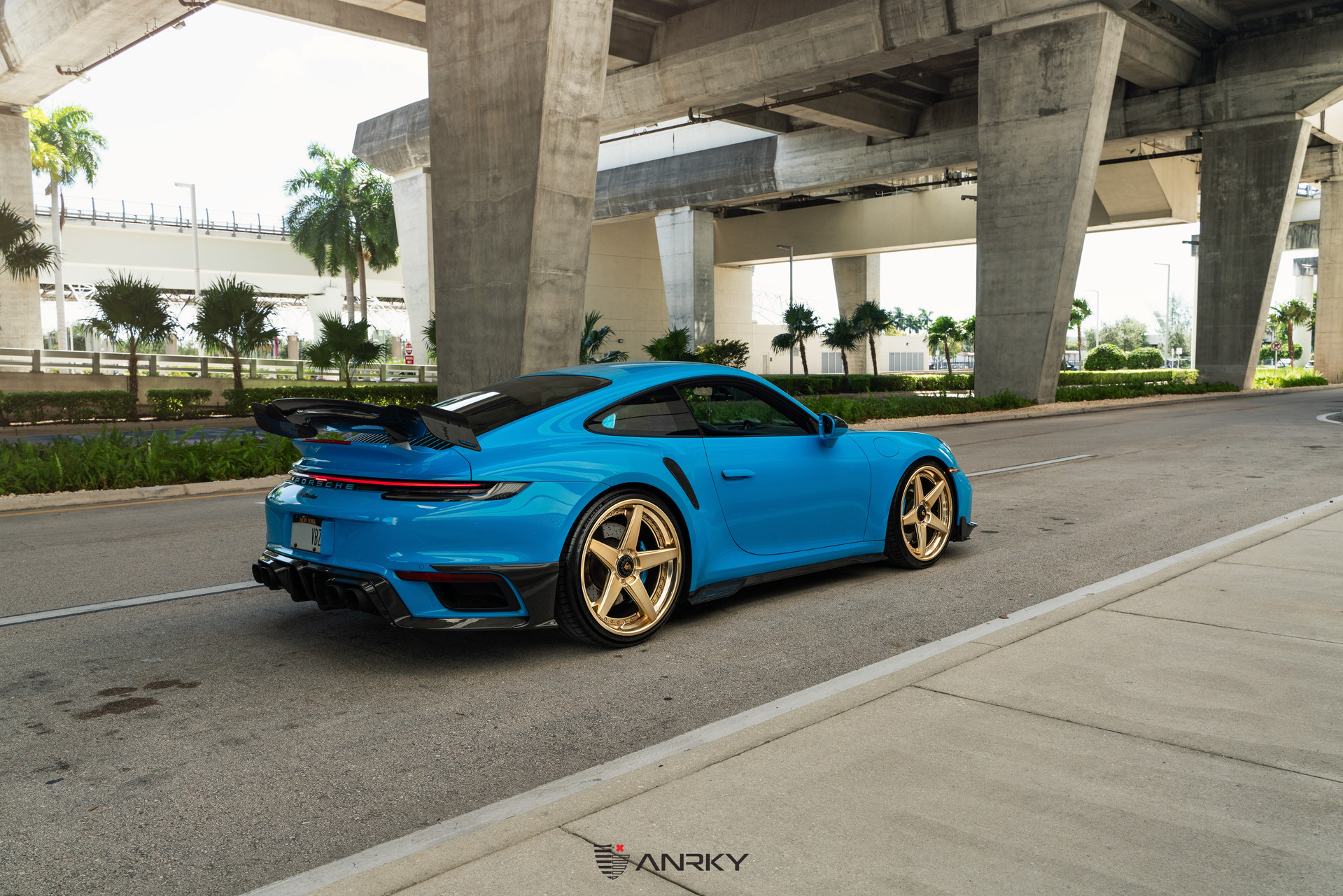 Mansory Porsche 992TT-S – RETROSeries RS5.3