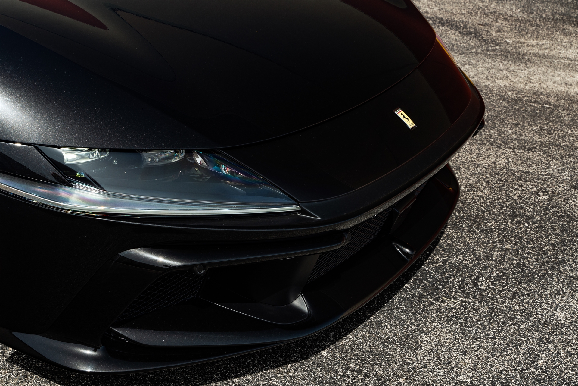 Ferrari 12 Cilindri | Nero Daytona | on ANRKY RS1 | Mirror Polished Champagne