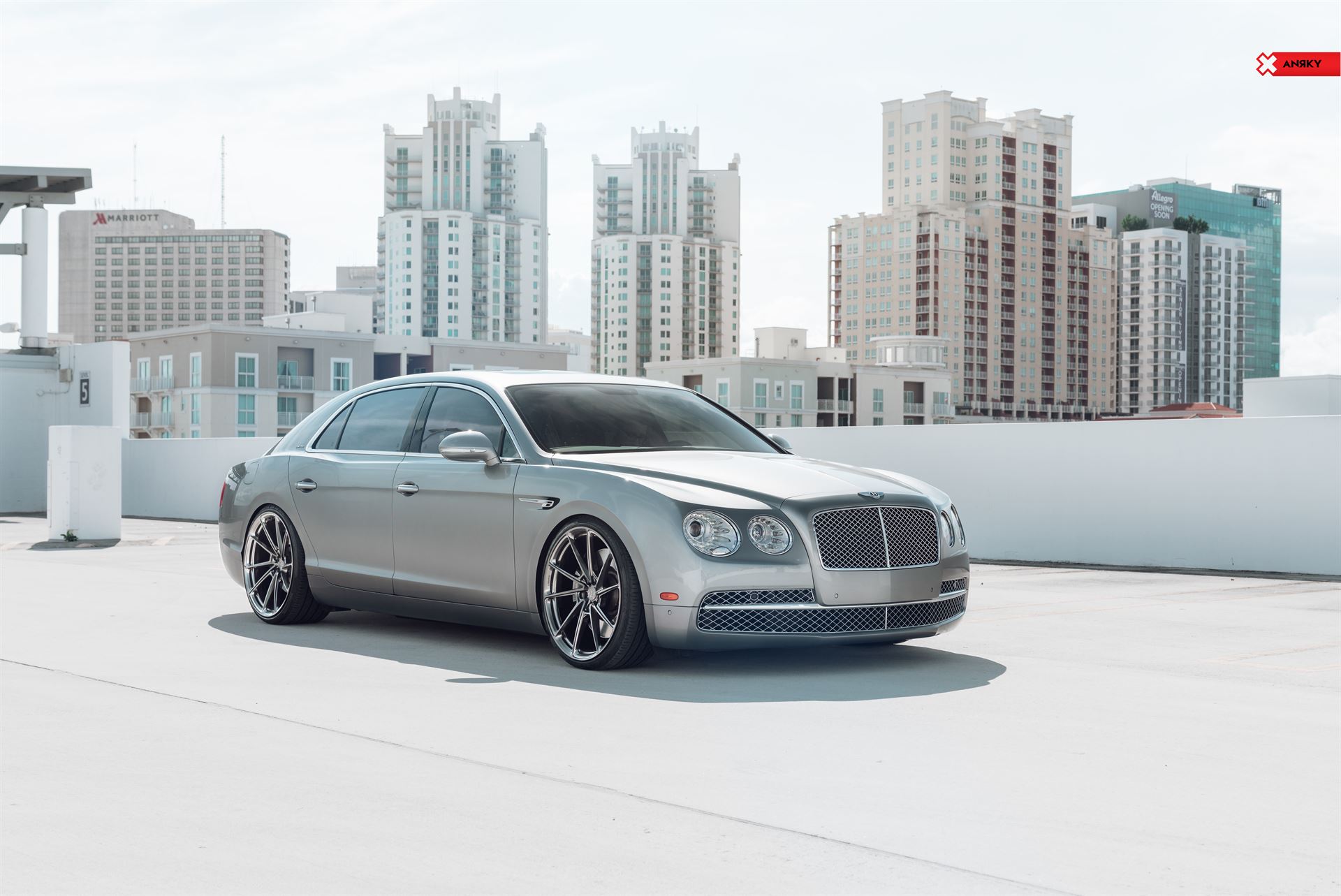 ANRKY AN13 | Bentley Flying Spur