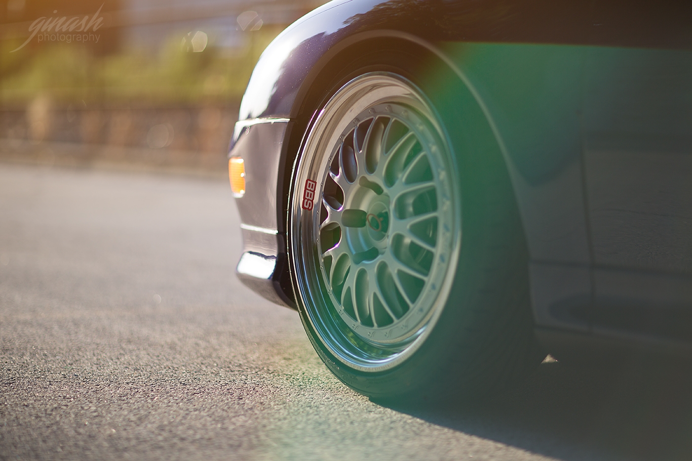 PORSCHE 993 C4S ON BBS E88