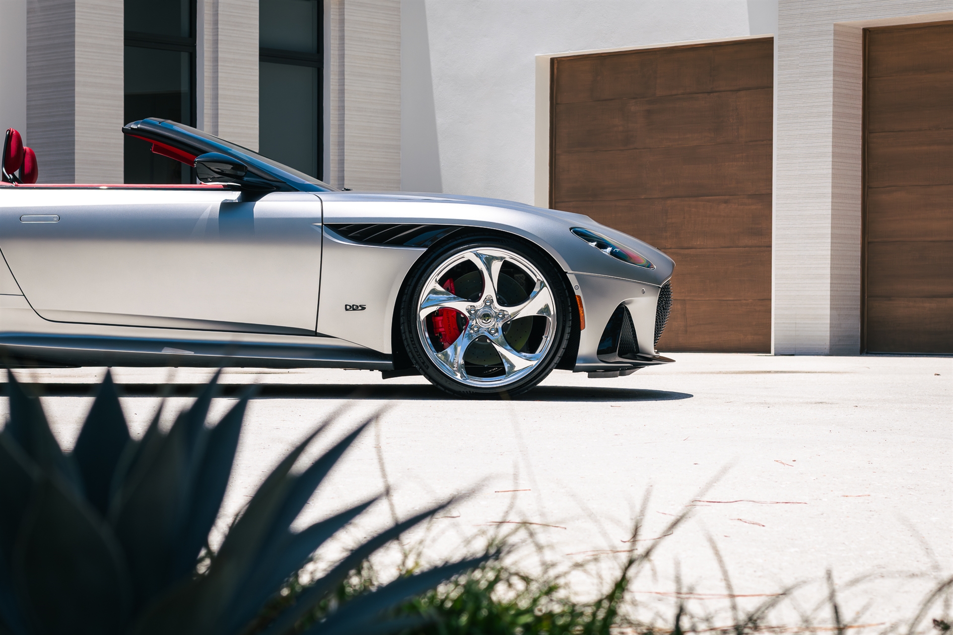 Aston Martin DBS 770 Ultimae on HRE Wheels 522M