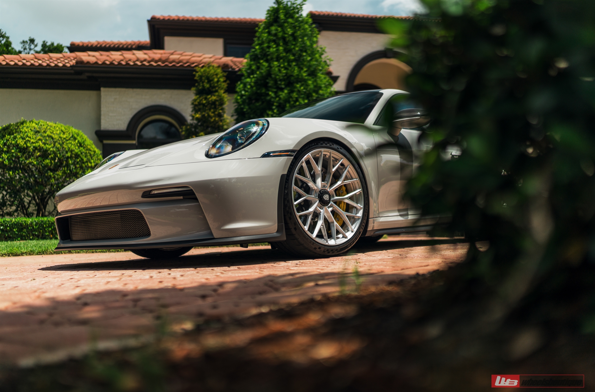 ANRKY AN10 | Porsche 992 GT3 Touring