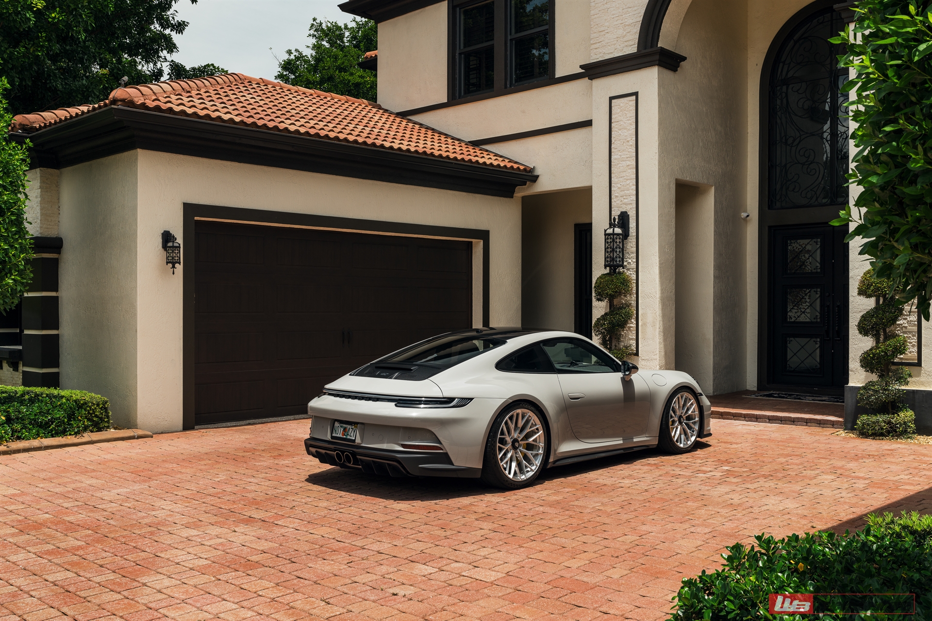 ANRKY AN10 | Porsche 992 GT3 Touring