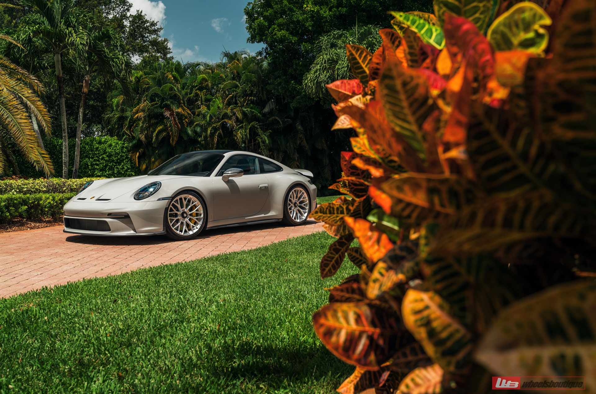 ANRKY AN10 | Porsche 992 GT3 Touring