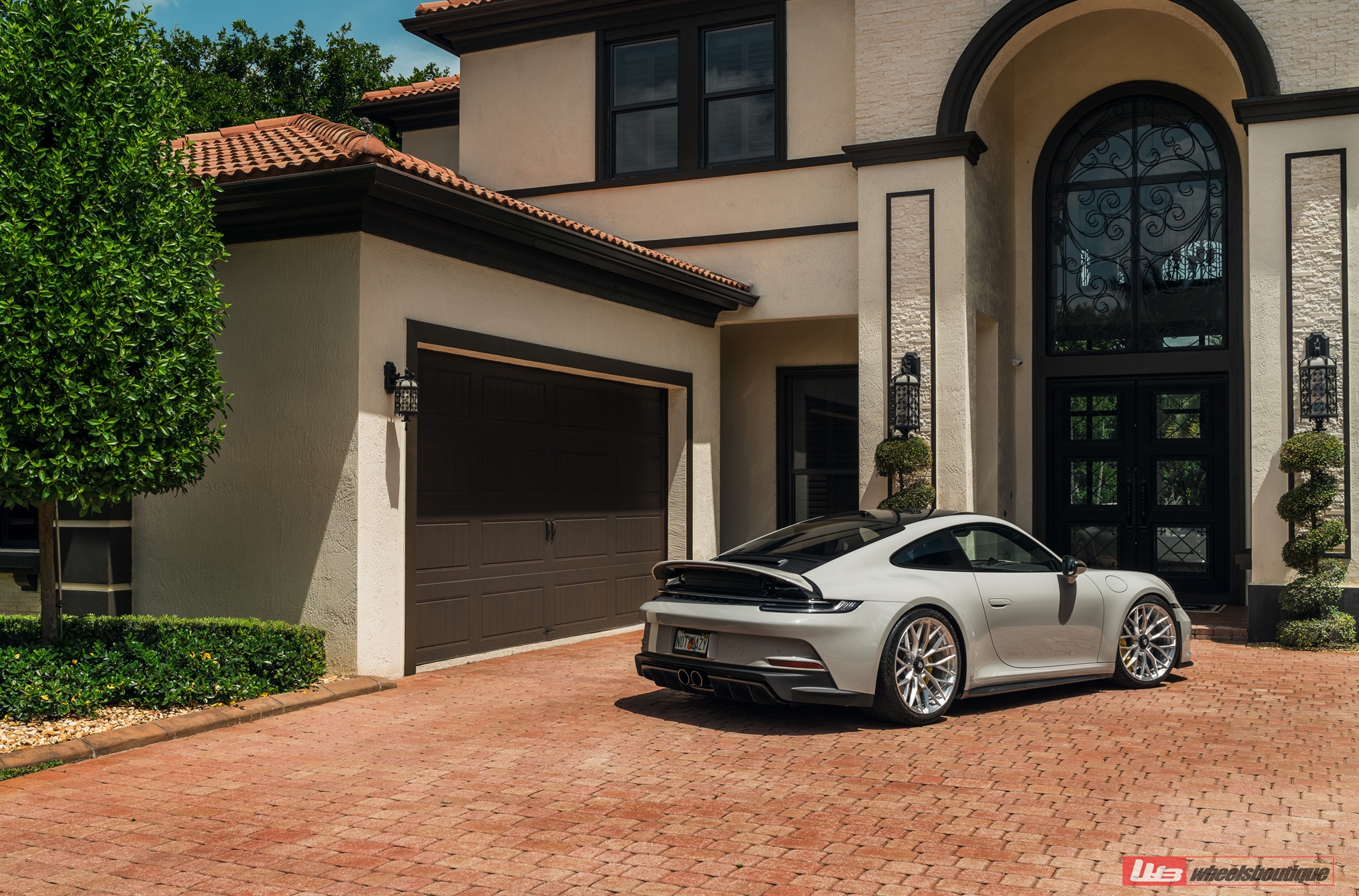 ANRKY AN10 | Porsche 992 GT3 Touring