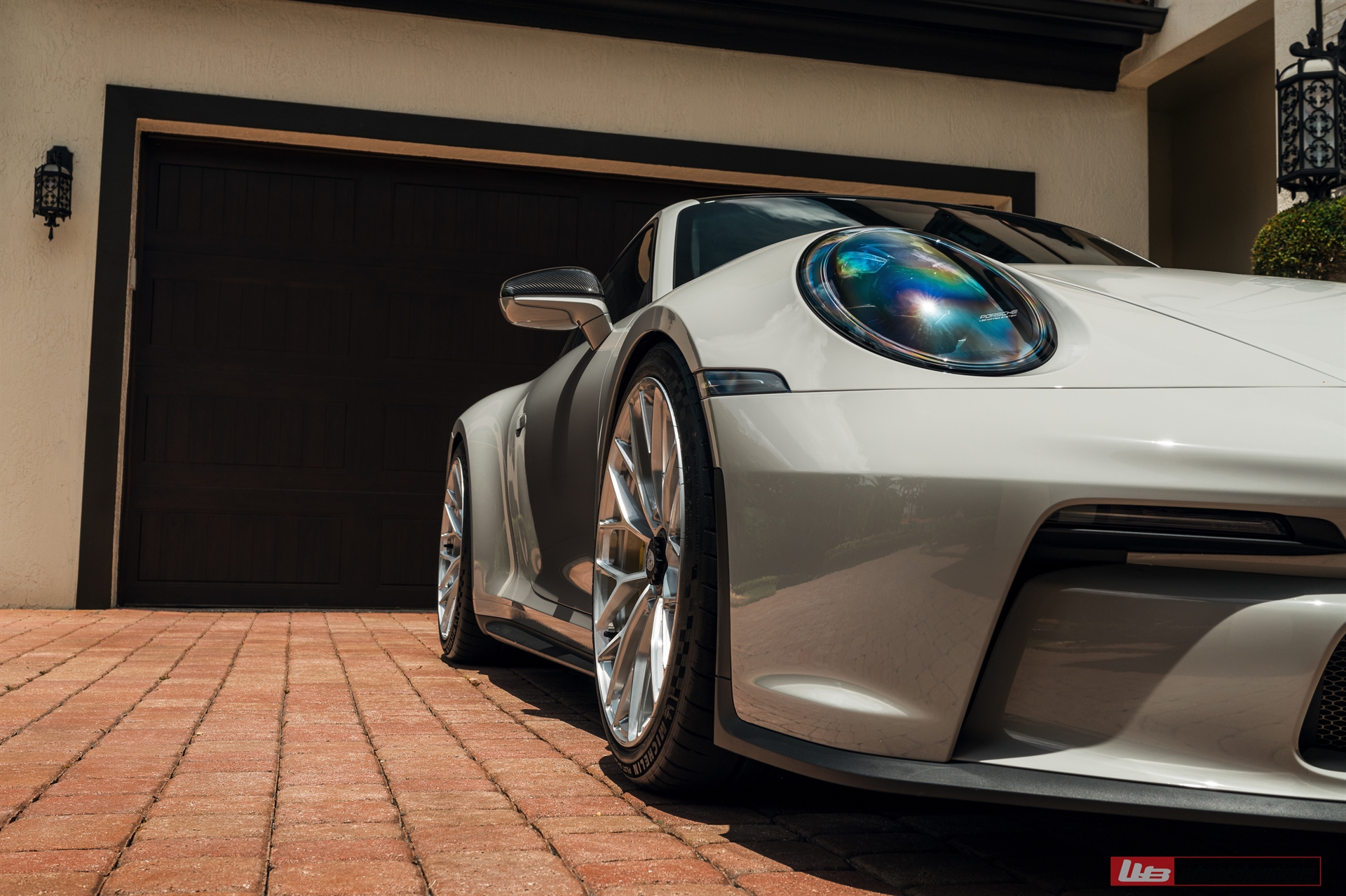 ANRKY AN10 | Porsche 992 GT3 Touring