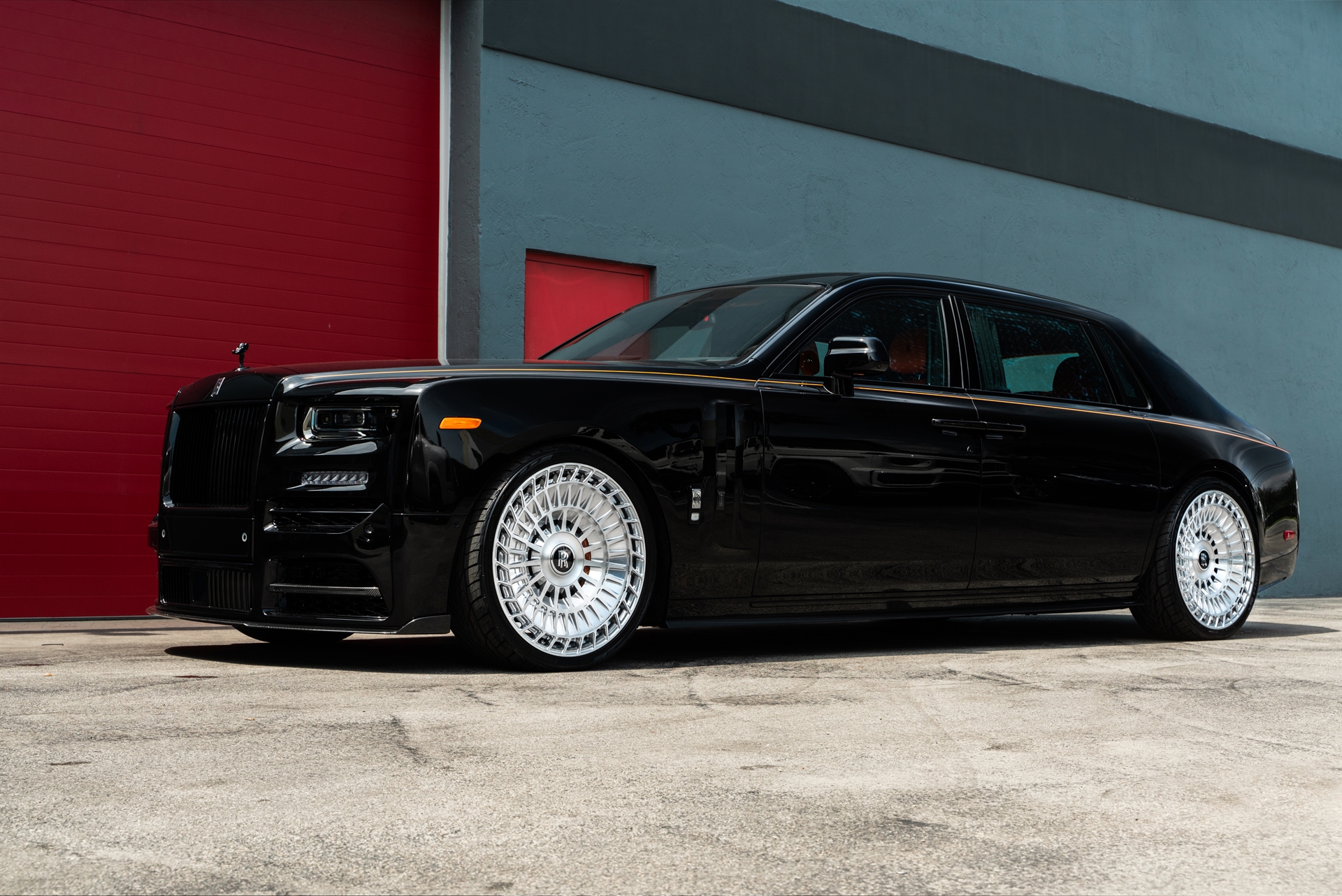 Rolls-Royce Phantom EWB with Mansory Widebody Kit