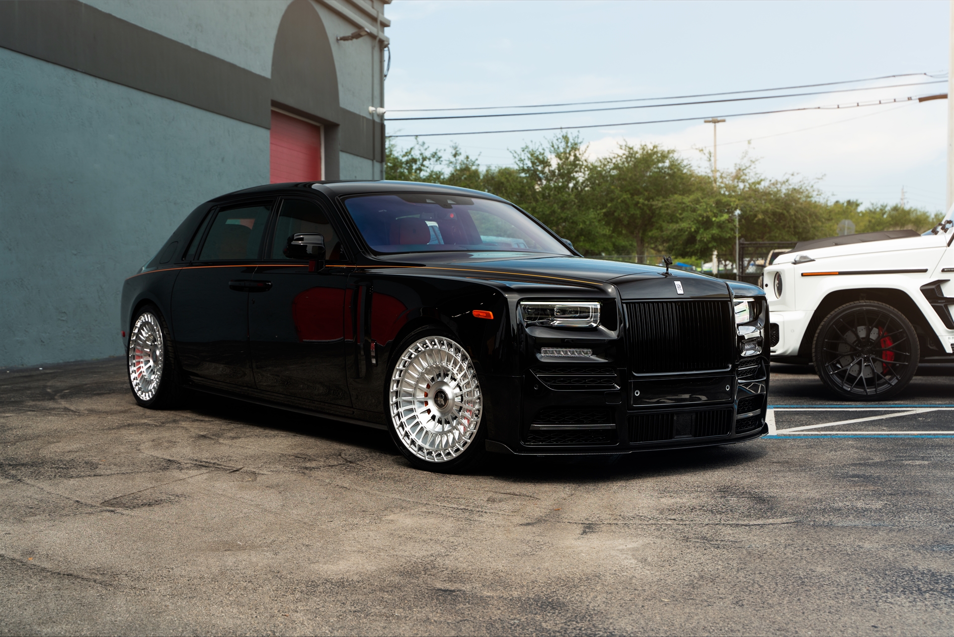 Rolls-Royce Phantom EWB with Mansory Widebody Kit