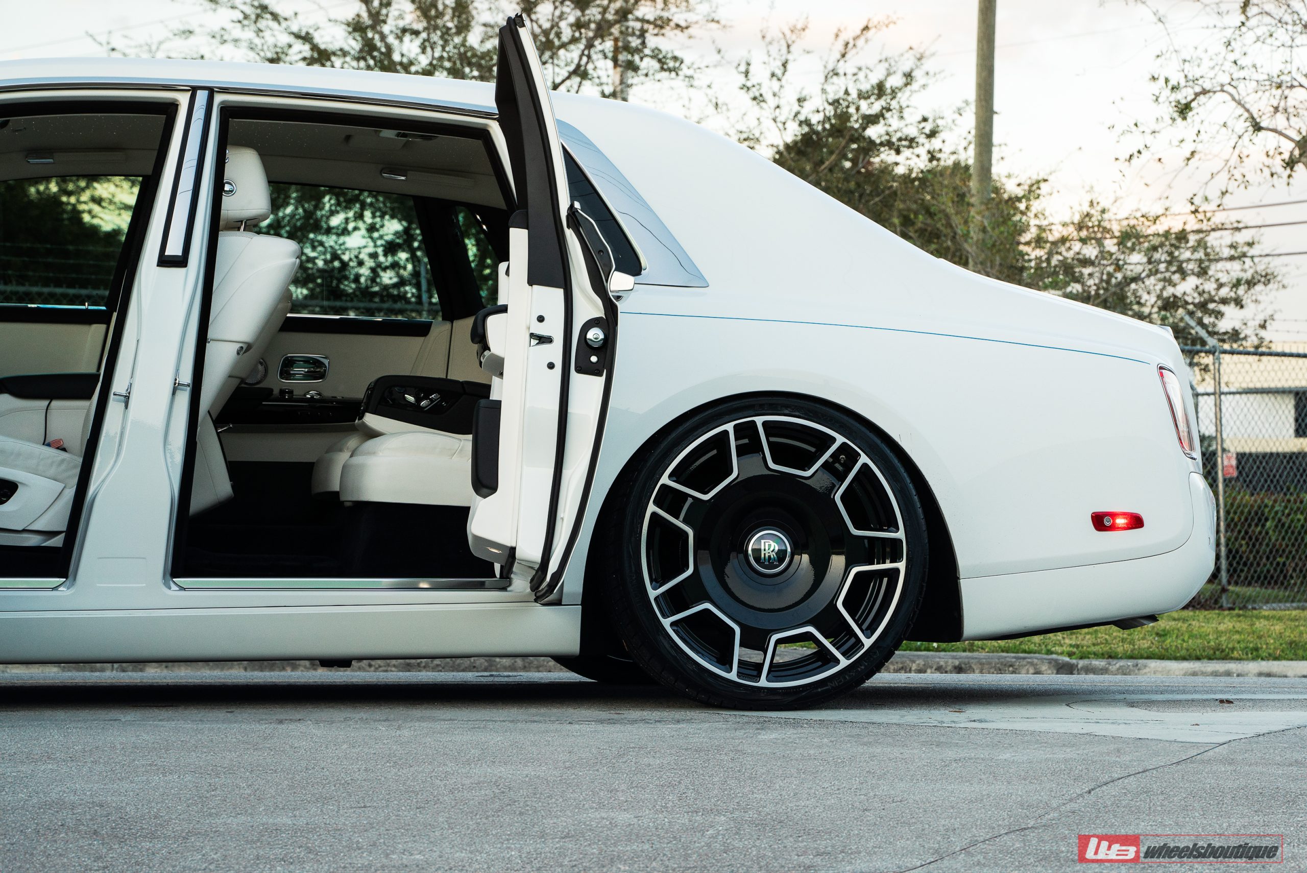 Anrky RF-277 Wheels | Rolls Royce Phantom II