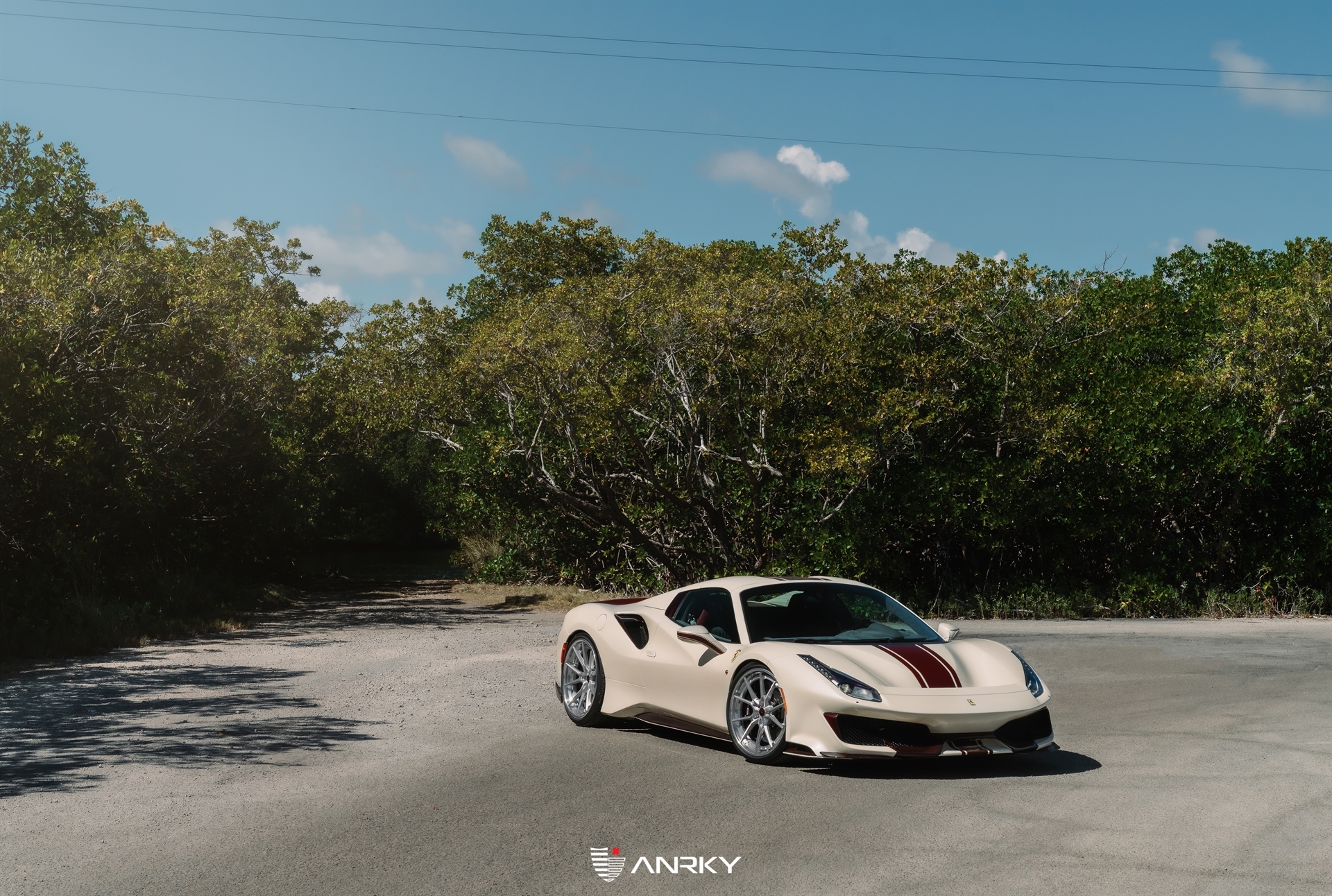Ferrari 488 Pista | Sabia Del Desierto | on ANRKY AN32 | Frozen Polished Clear