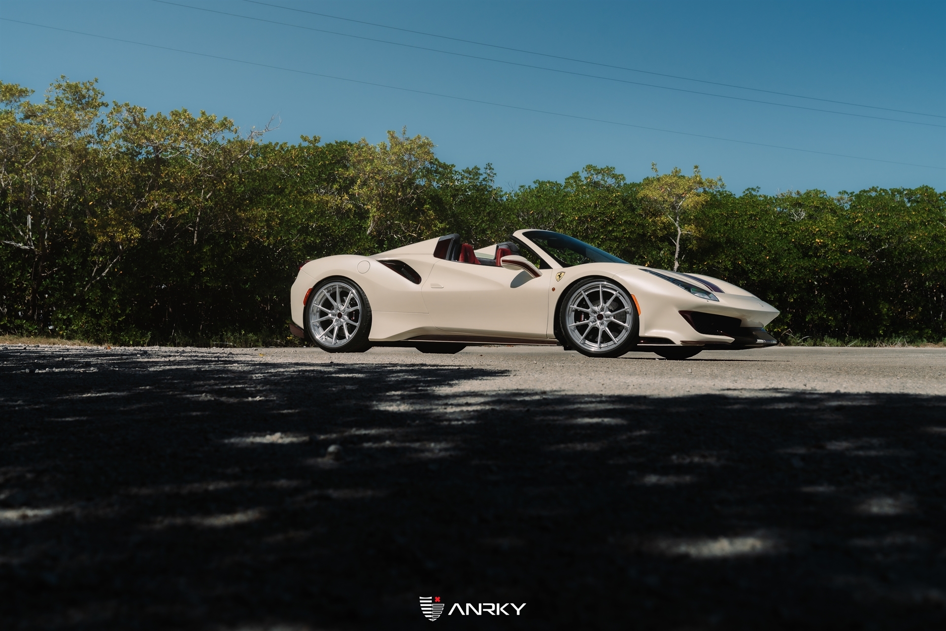 Ferrari 488 Pista | Sabia Del Desierto | on ANRKY AN32 | Frozen Polished Clear
