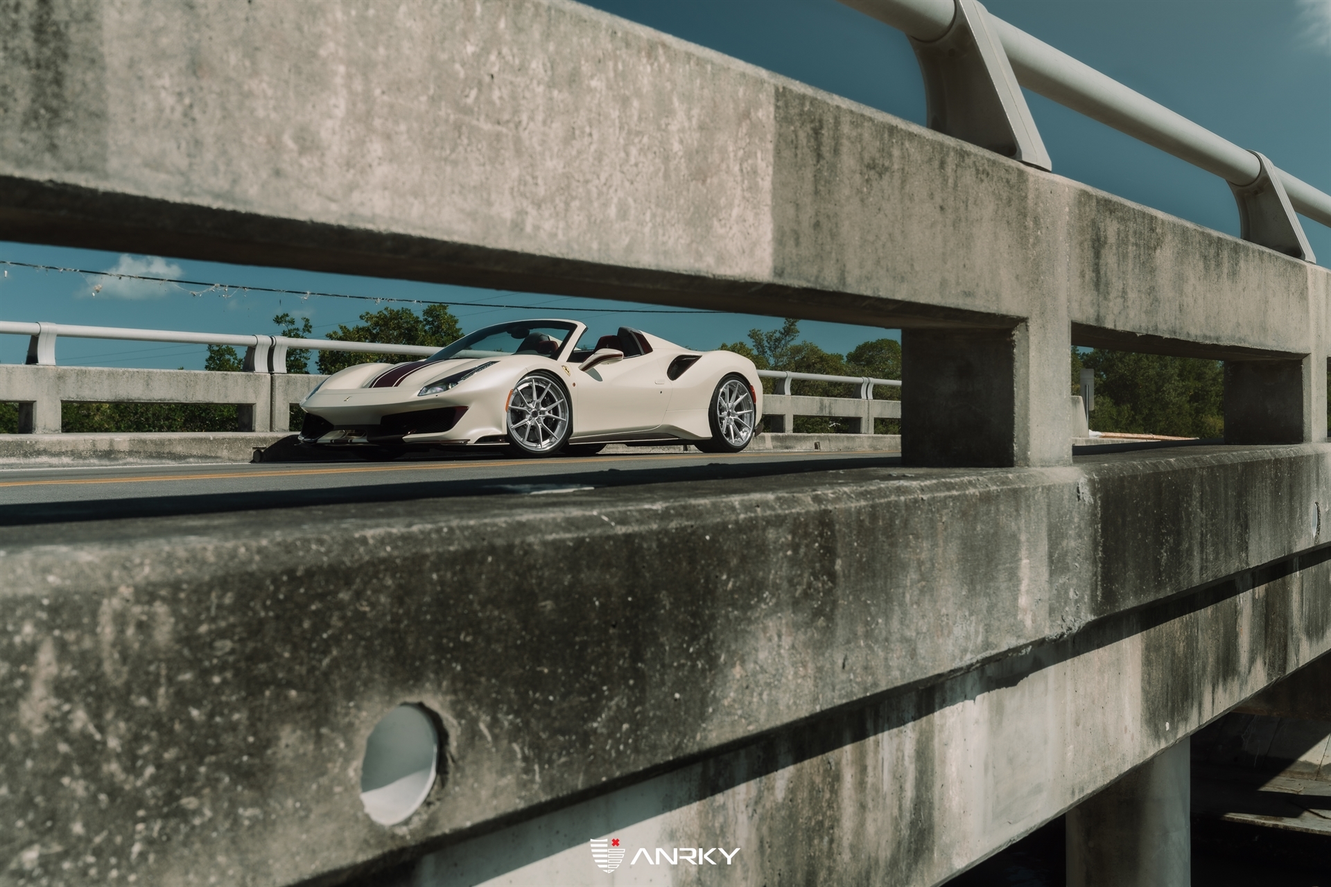 Ferrari 488 Pista | Sabia Del Desierto | on ANRKY AN32 | Frozen Polished Clear