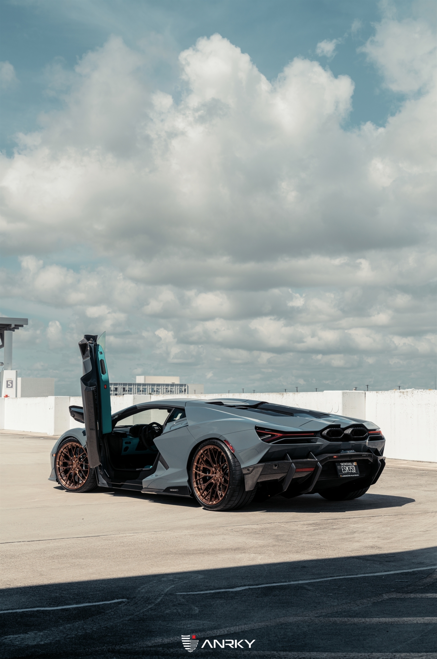 Lamborghini Revuelto – AN20 SeriesTWO