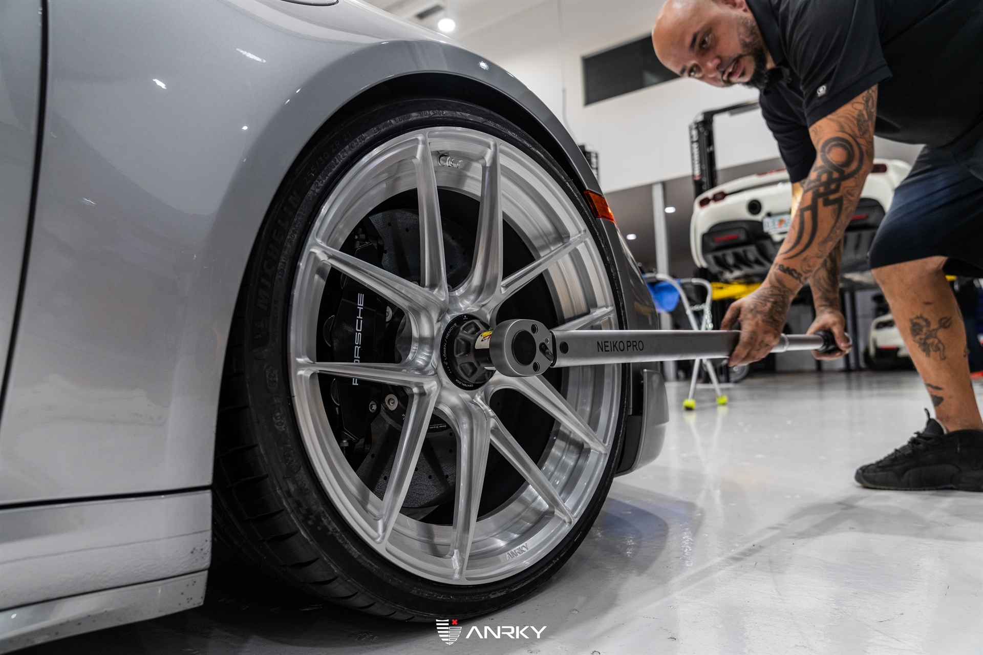 Porsche 992TT-S XR|Series XR-201