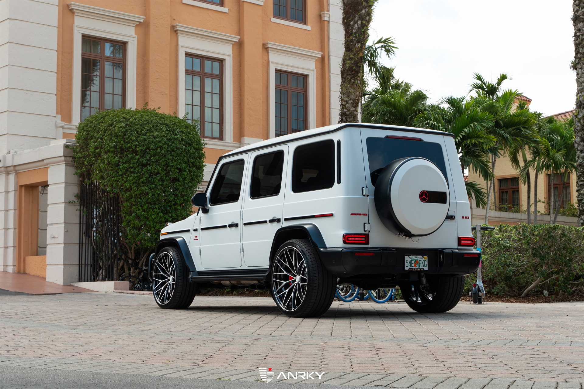 Mercedes Benz AMG G63 | Polar White | on ANRKY AN20 | Two Tone: Brushed Face + Gloss Black Window