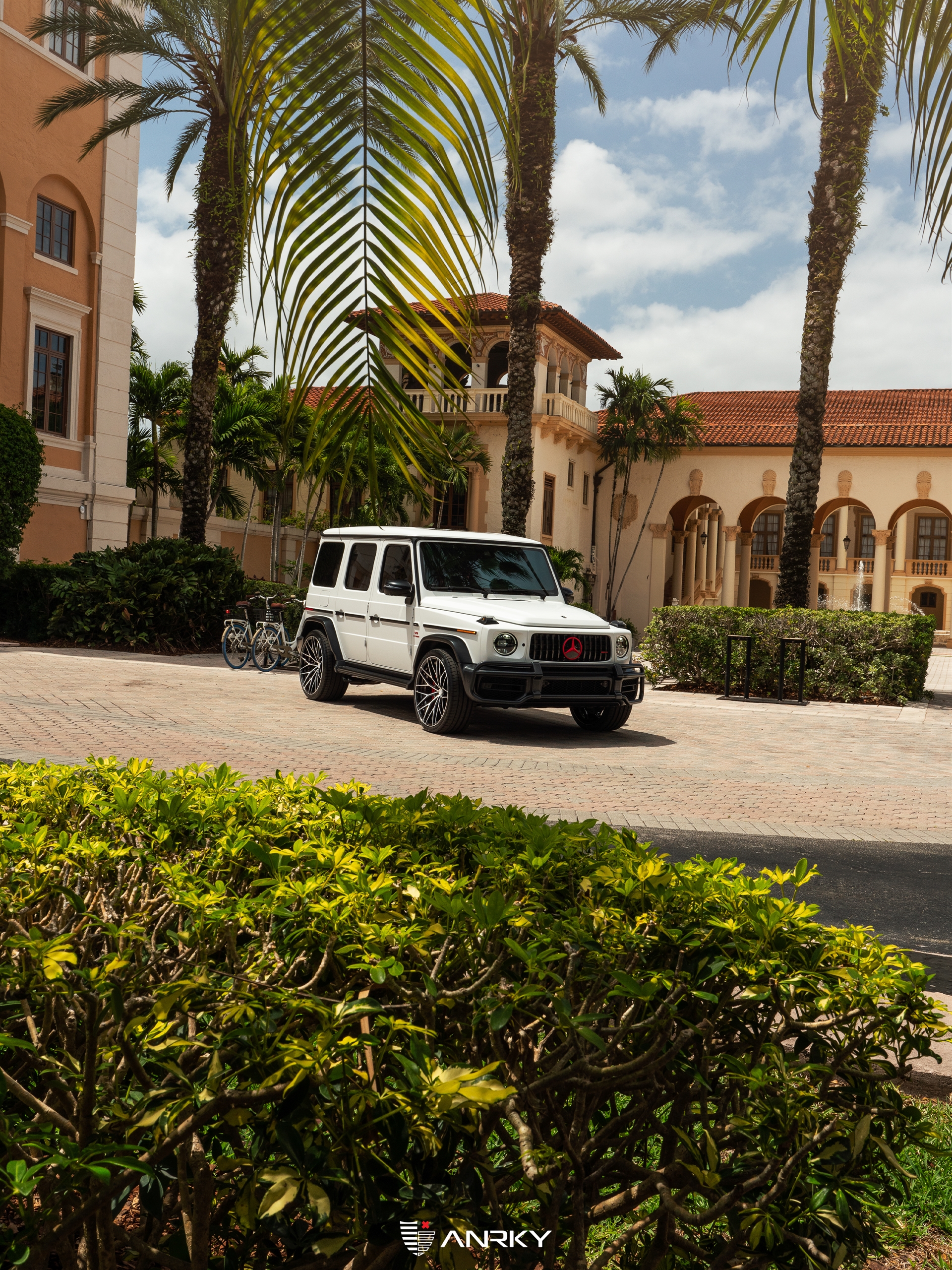 Mercedes Benz AMG G63 | Polar White | on ANRKY AN20 | Two Tone: Brushed Face + Gloss Black Window
