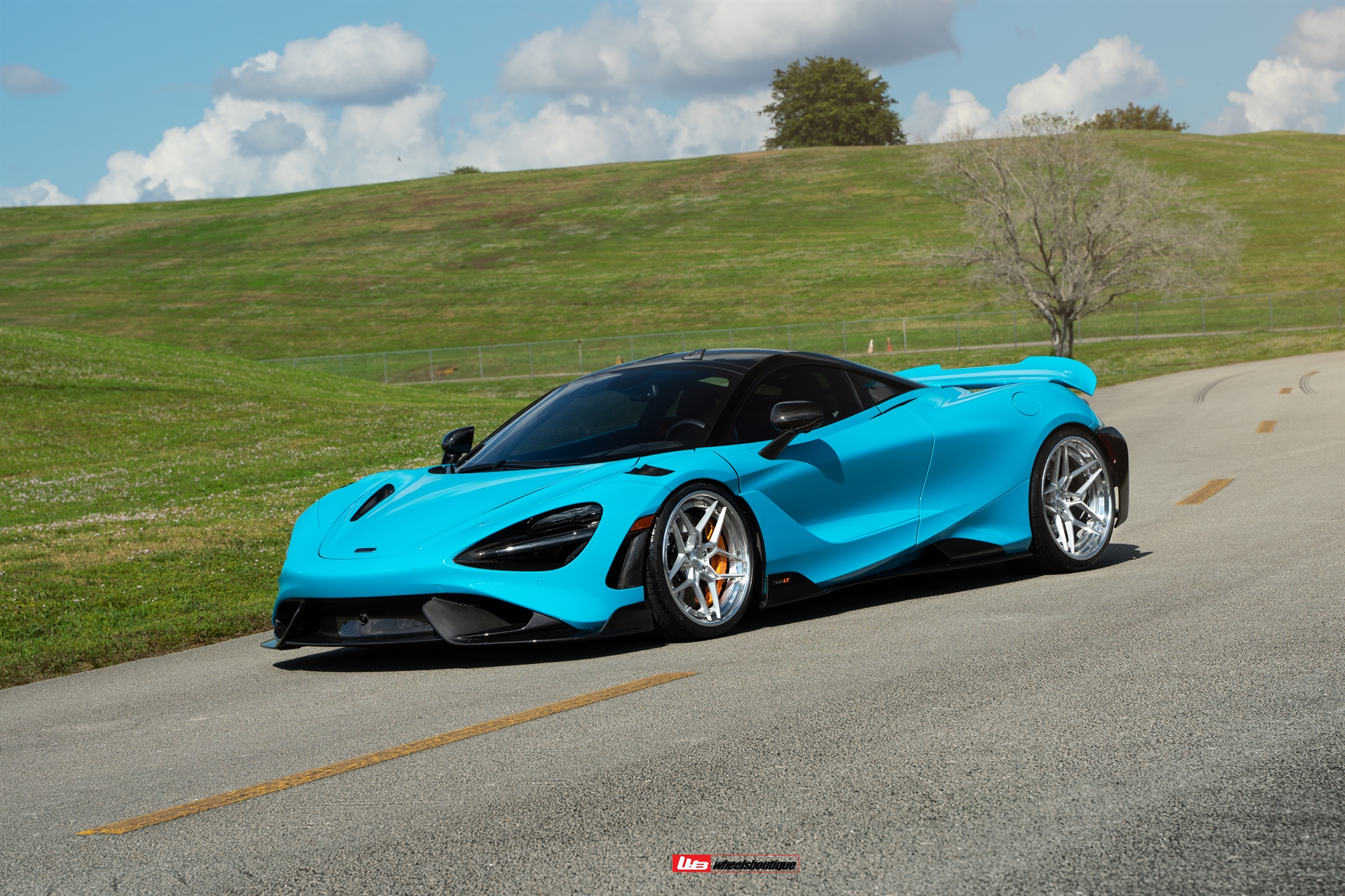 AL13 DT002 | McLaren 765LT