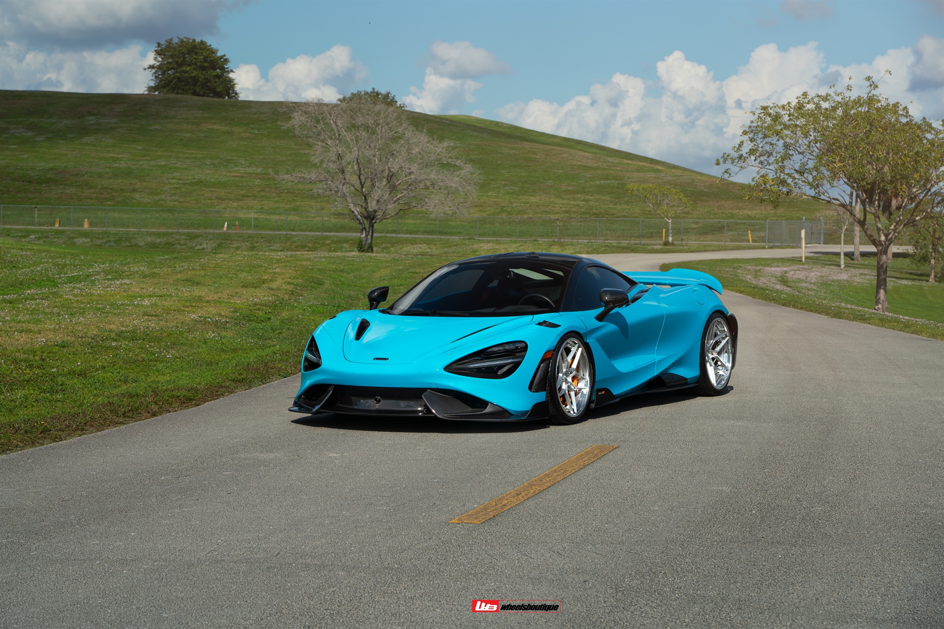 AL13 DT002 | McLaren 765LT