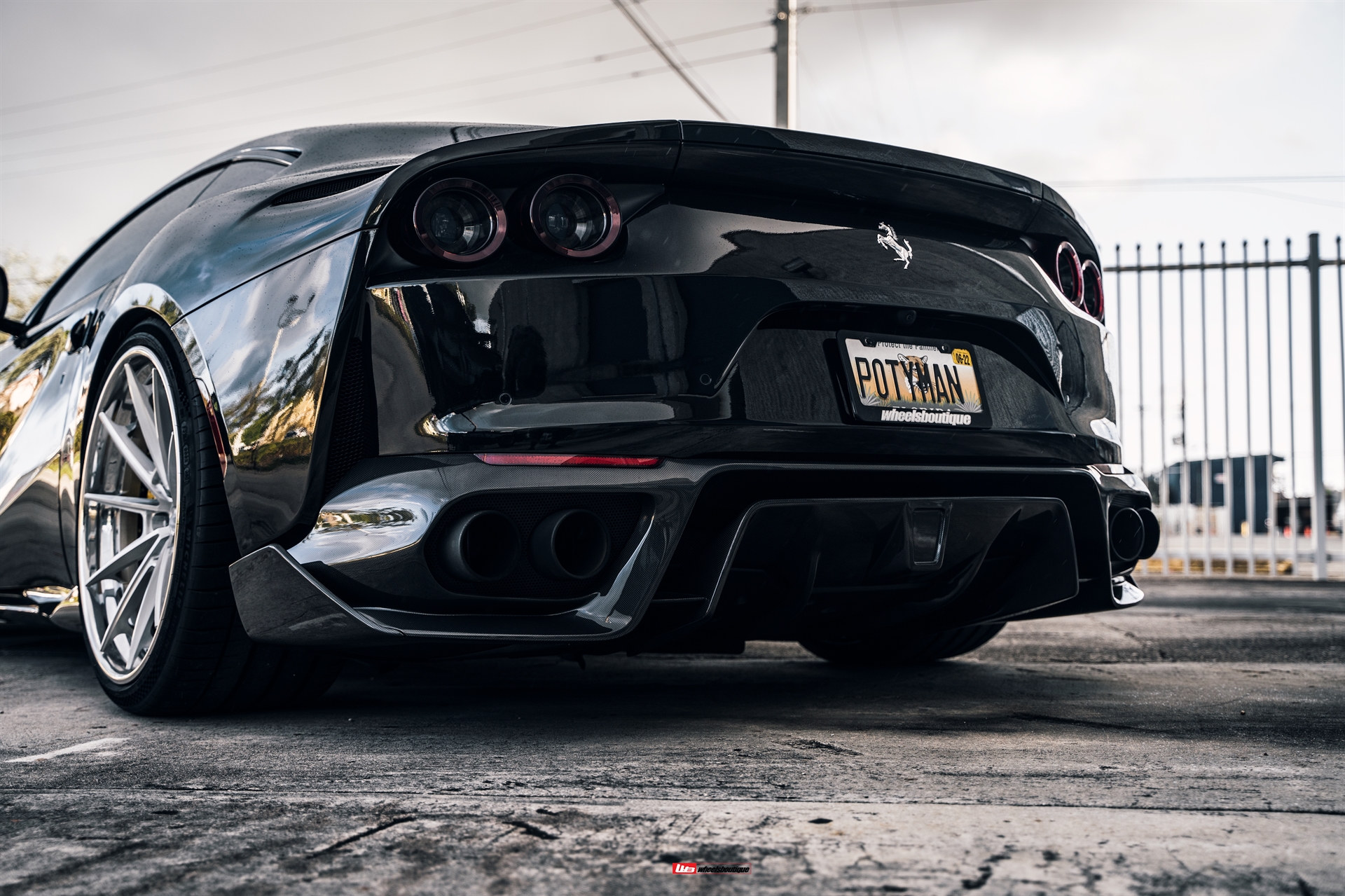 ANRKY AN28 | Ferrari 812 Superfast 2