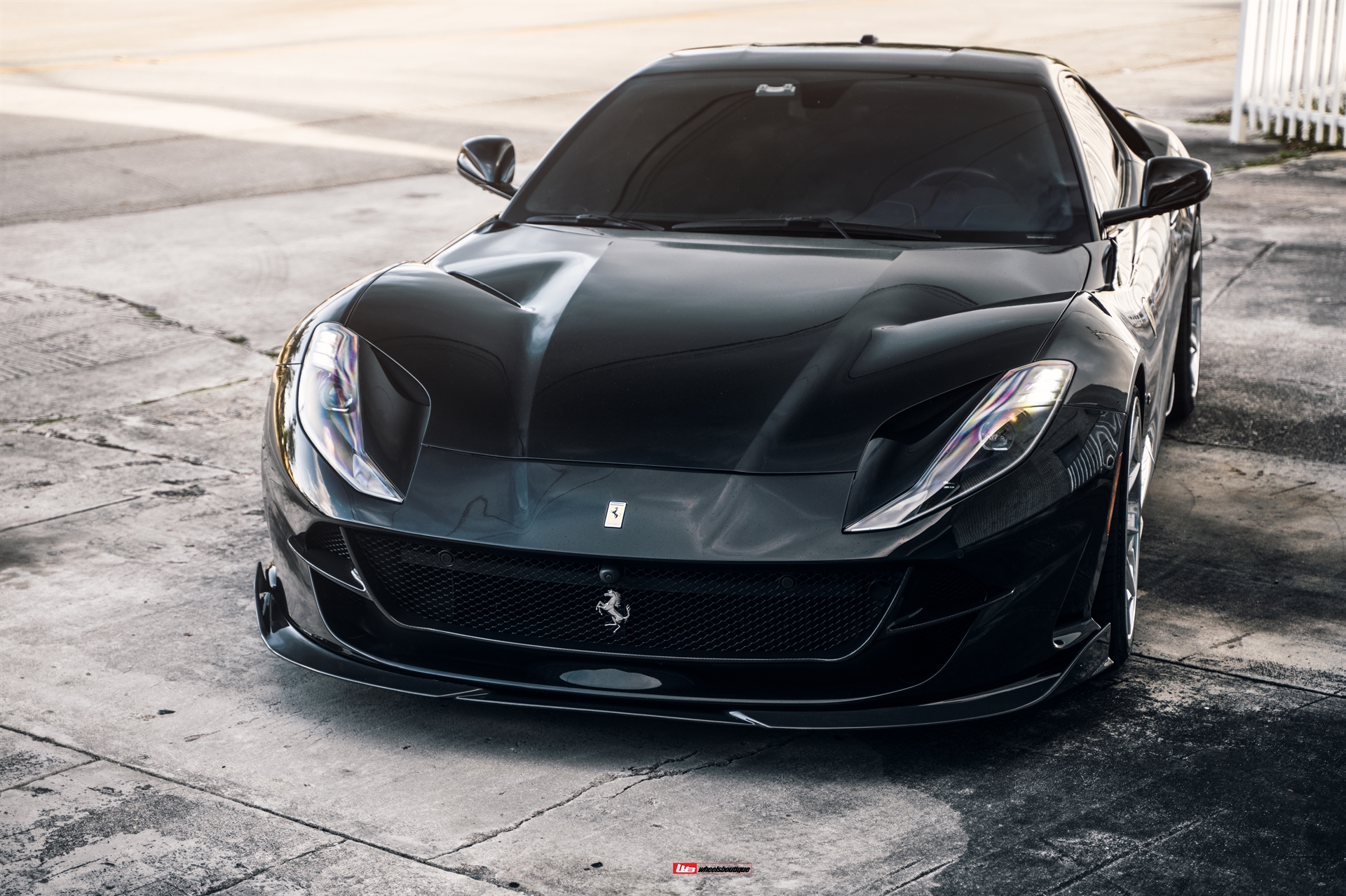 ANRKY AN28 | Ferrari 812 Superfast 2