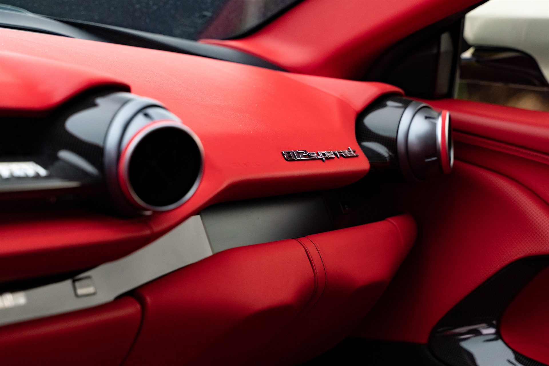 ZACOE 812 GTS | Bianco Fuji | on 1886 XR003 | Brushed Clear