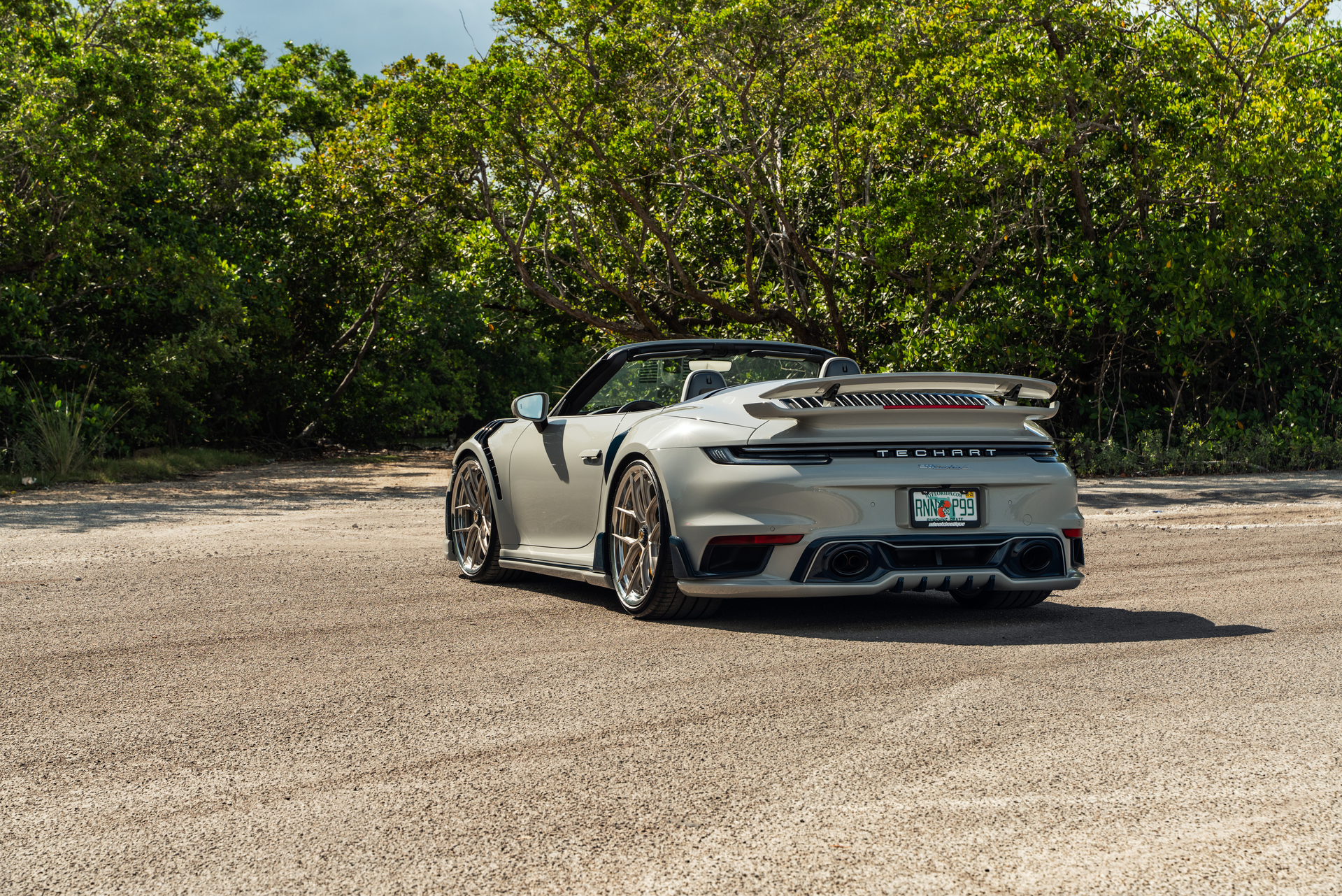 TECHART 992 Turbo S | Chalk | on HRE S101SC | Satin White Gold
