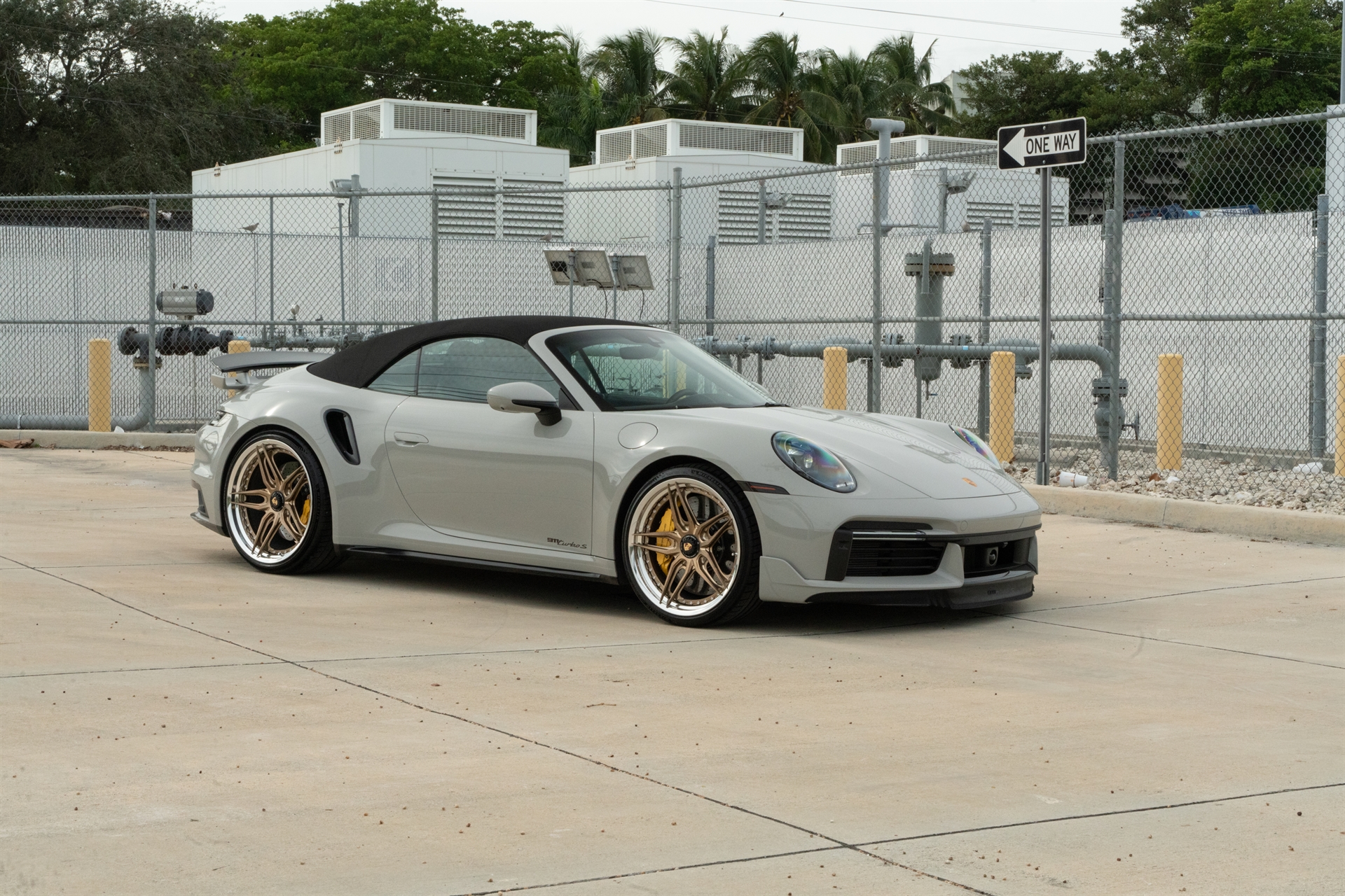 Porsche 992 Turbo / HRE S107SC