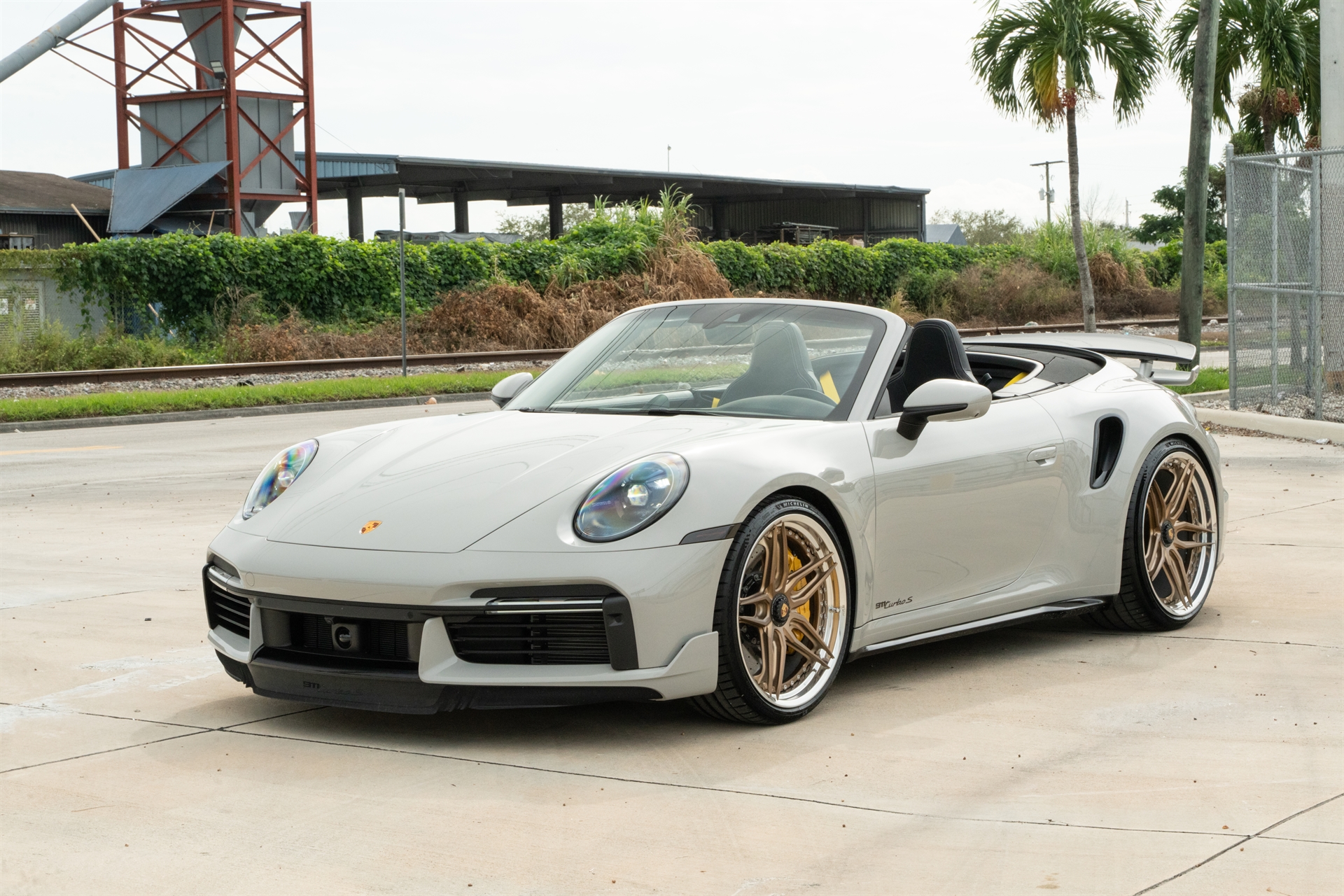 Porsche 992 Turbo / HRE S107SC