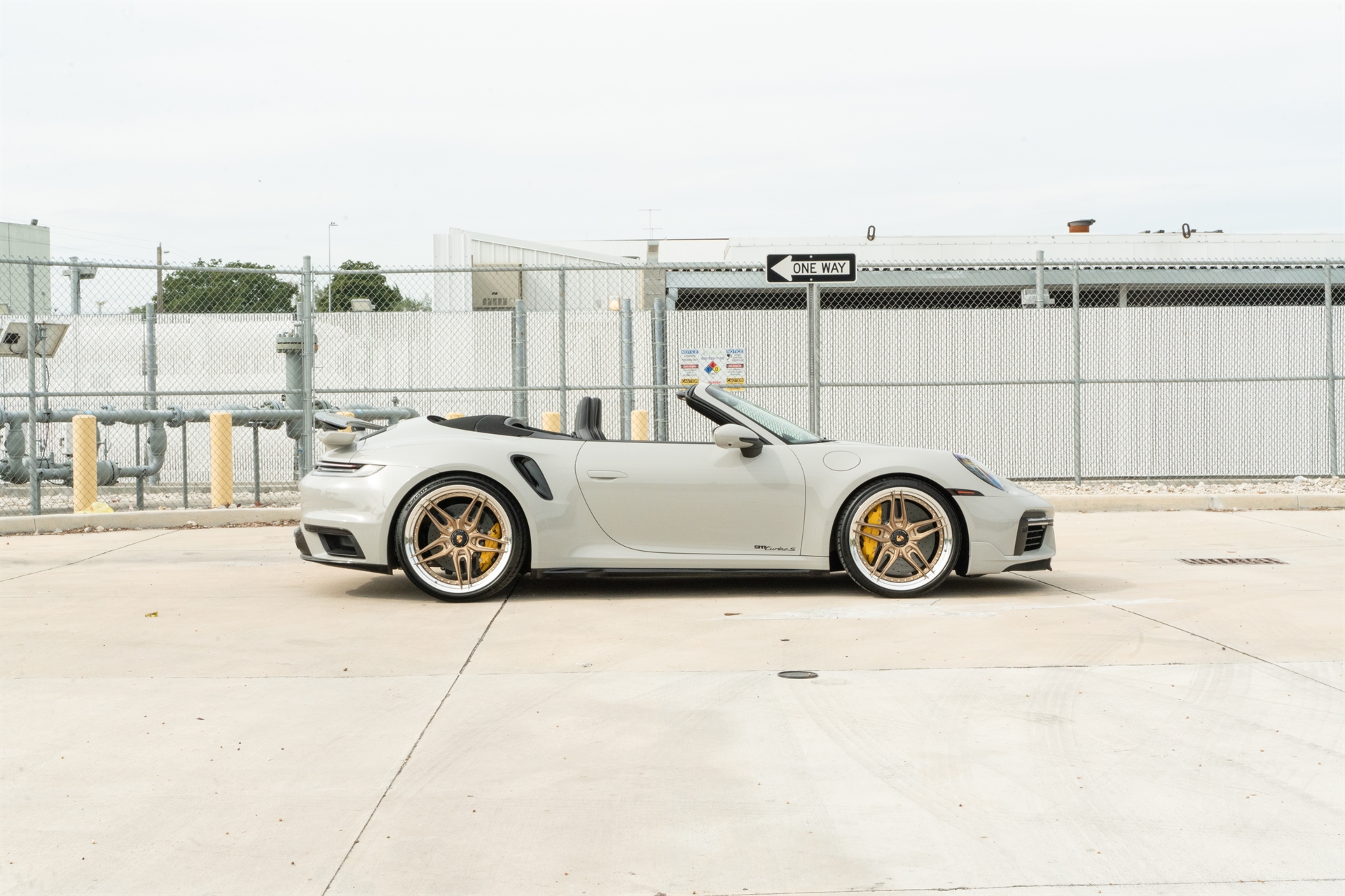 Porsche 992 Turbo / HRE S107SC