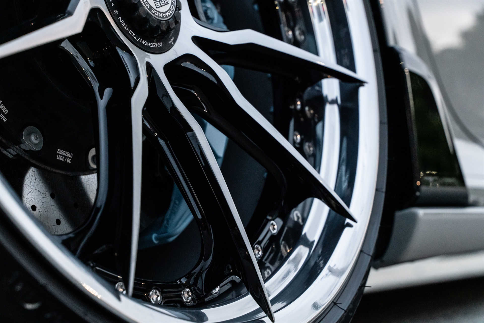 TECHART 992 Turbo S | Chalk | on HRE S104SC | Brushed Clear/ Gloss Black Window