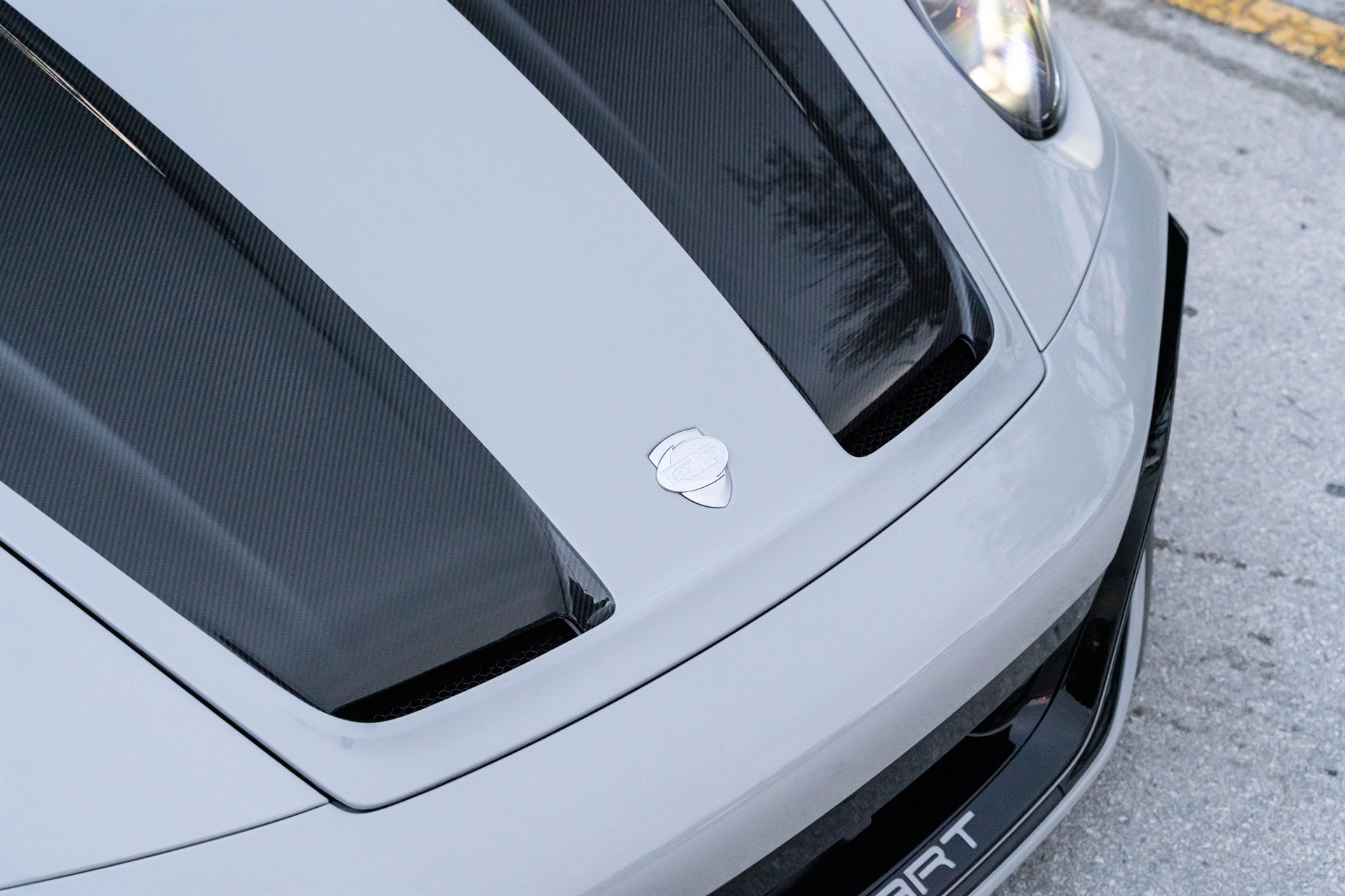 TECHART 992 Turbo S | Chalk | on HRE S104SC | Brushed Clear/ Gloss Black Window