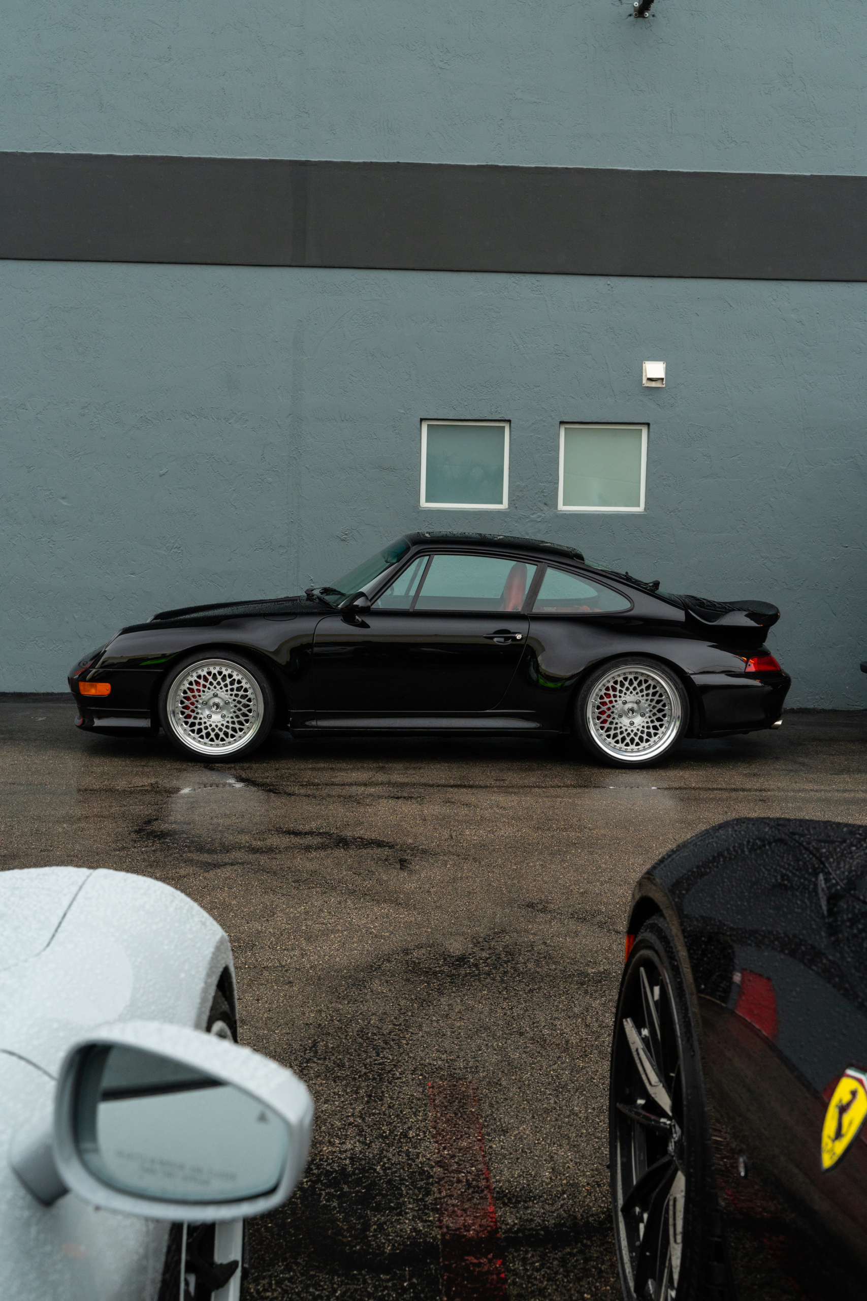 Porsche 993 Turbo | Black | on 1886 S009 Wheels | Brushed Clear