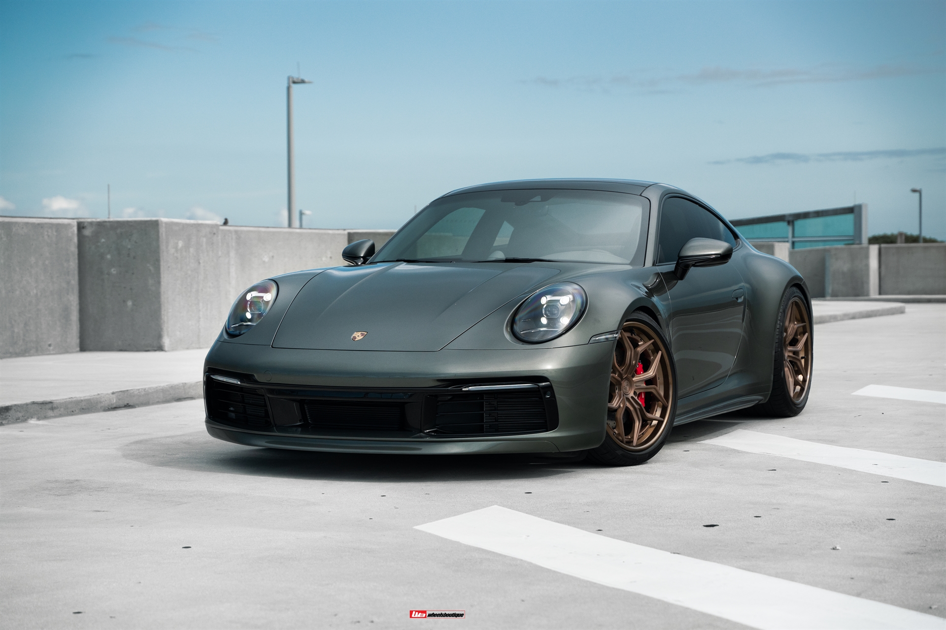AL13 R70 | Porsche 992 Carrera S