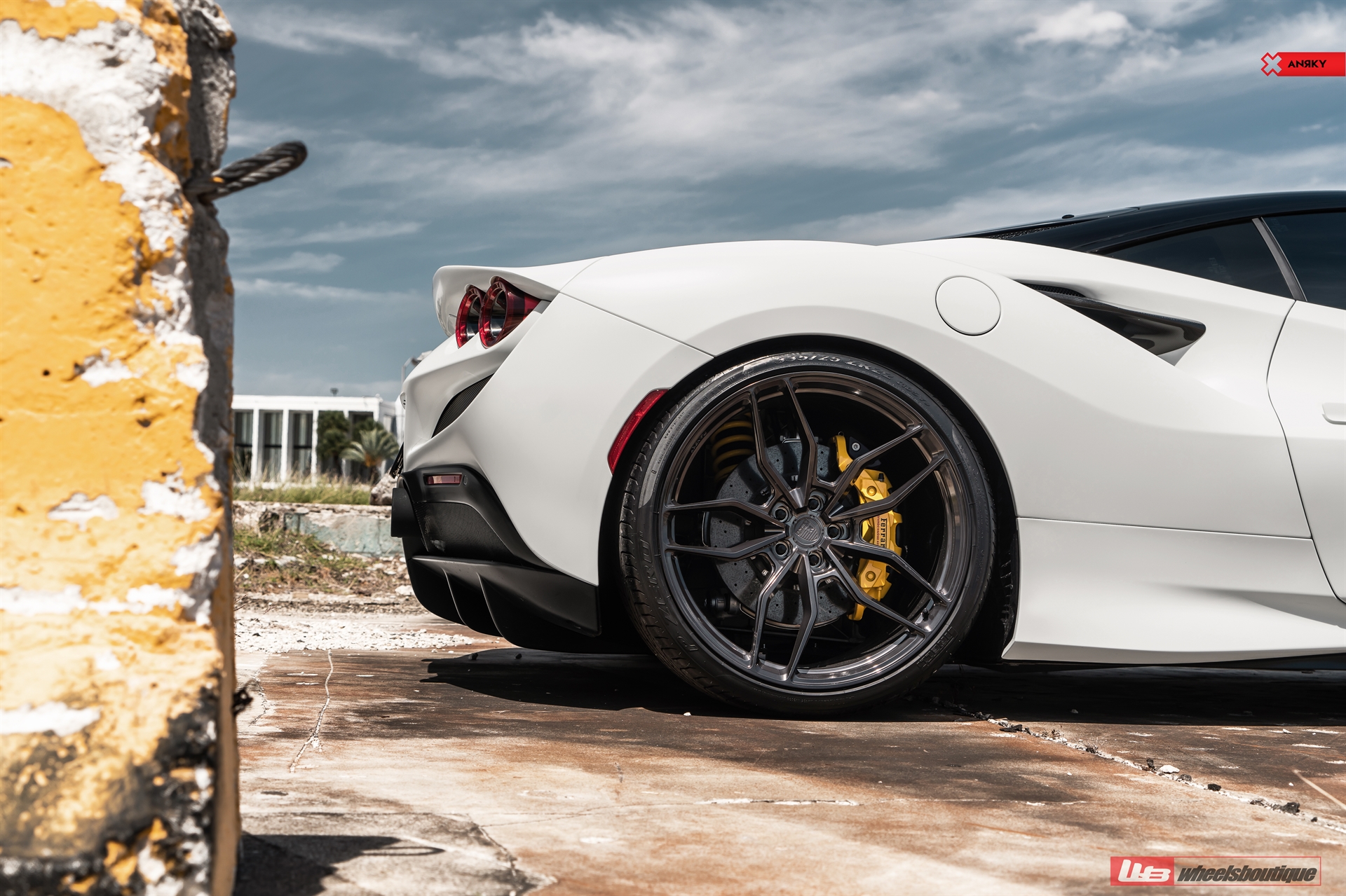 ANRKY AN11 | Ferrari F8 Tributo